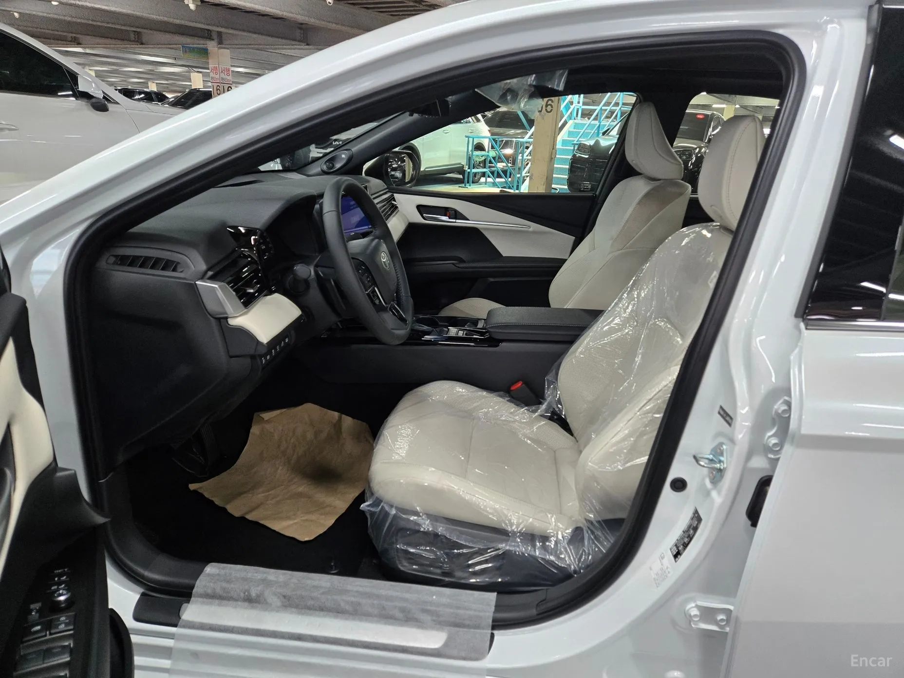 Toyota Camry (XV80) превью 7