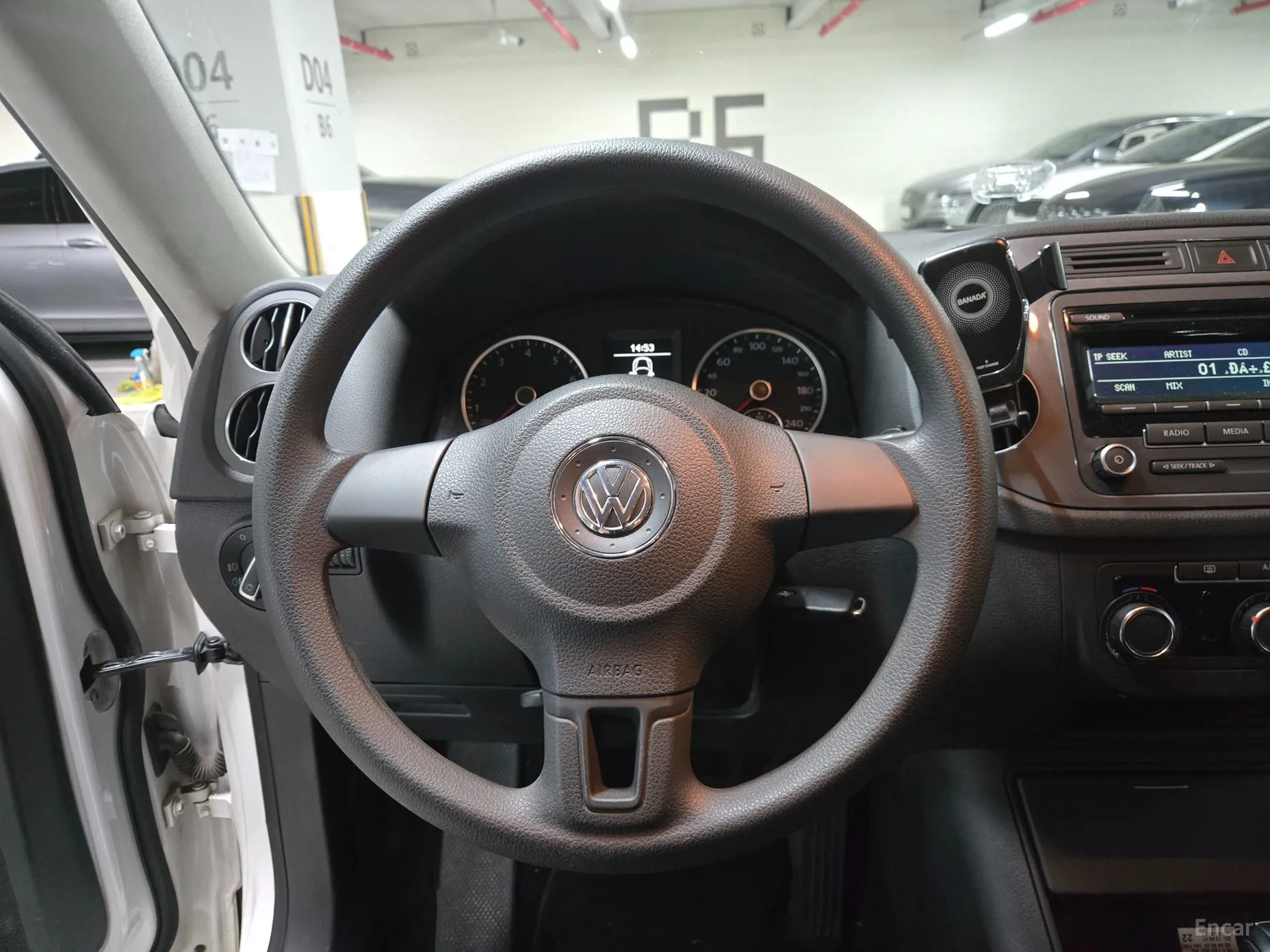 Volkswagen New Tiguan превью 12