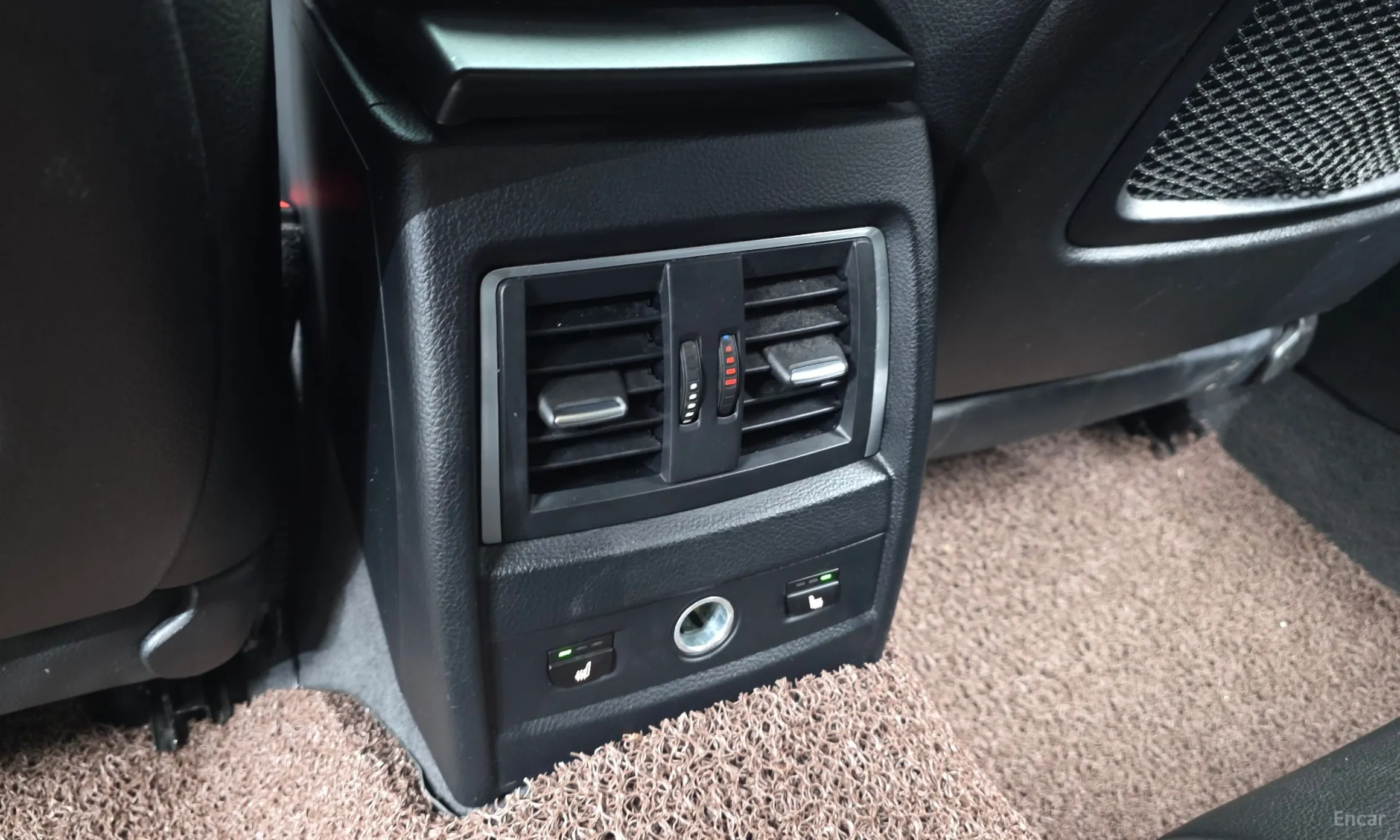 BMW Series 4 (F32) превью 19