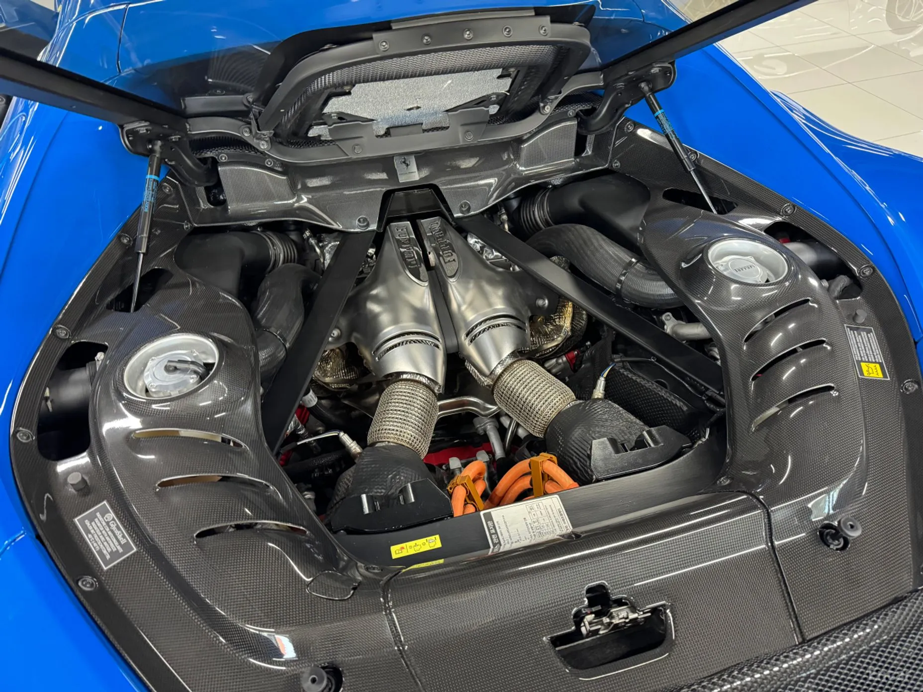 Ferrari 296 GTB превью 5
