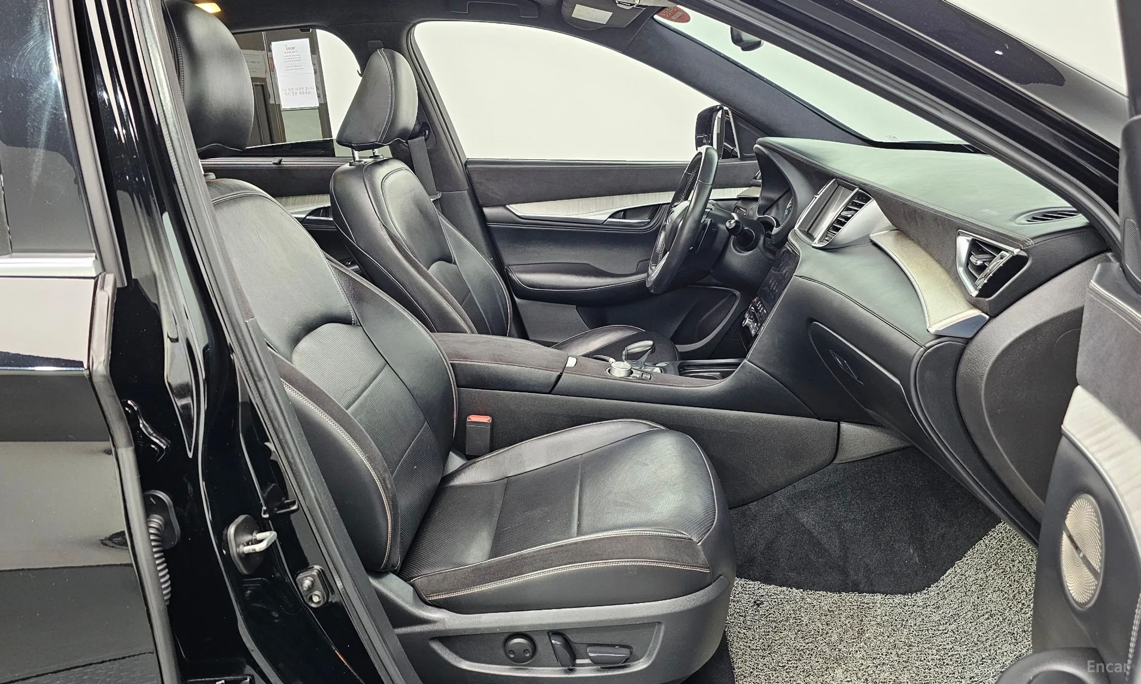 Infiniti QX50 (P71A) превью 12
