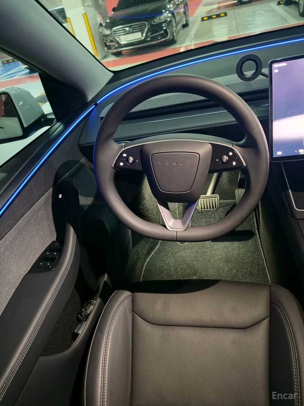 Tesla Model Y превью 10