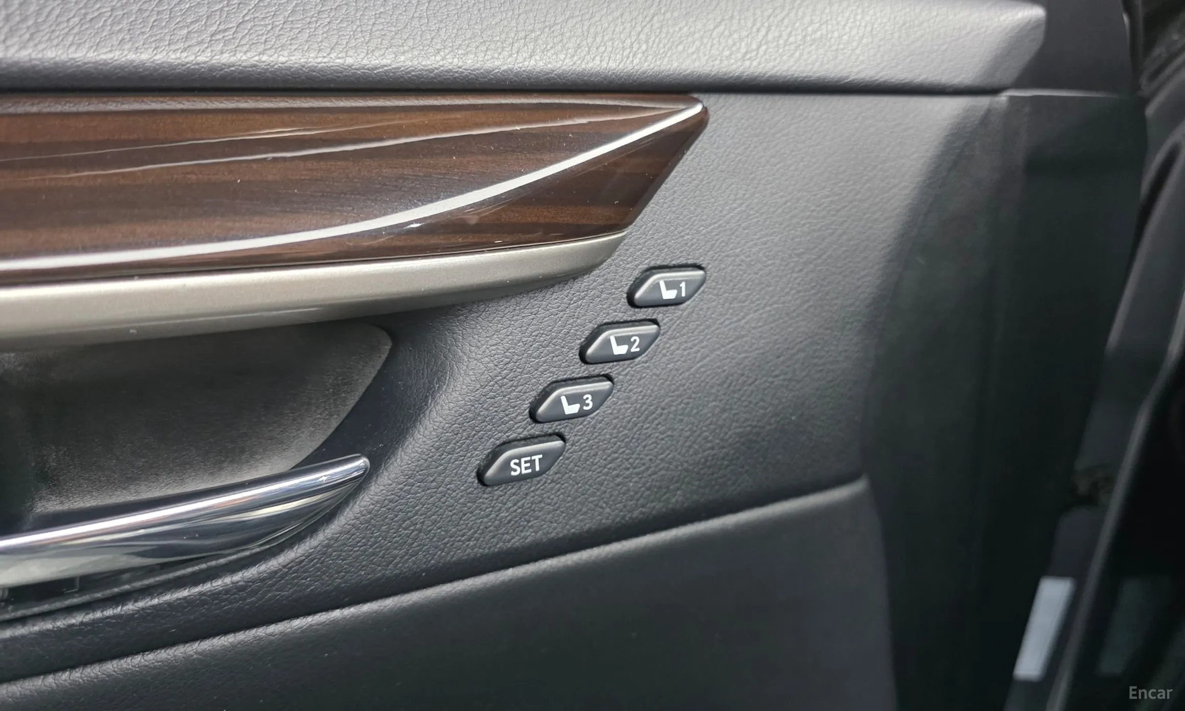 Lexus New ES300h превью 16