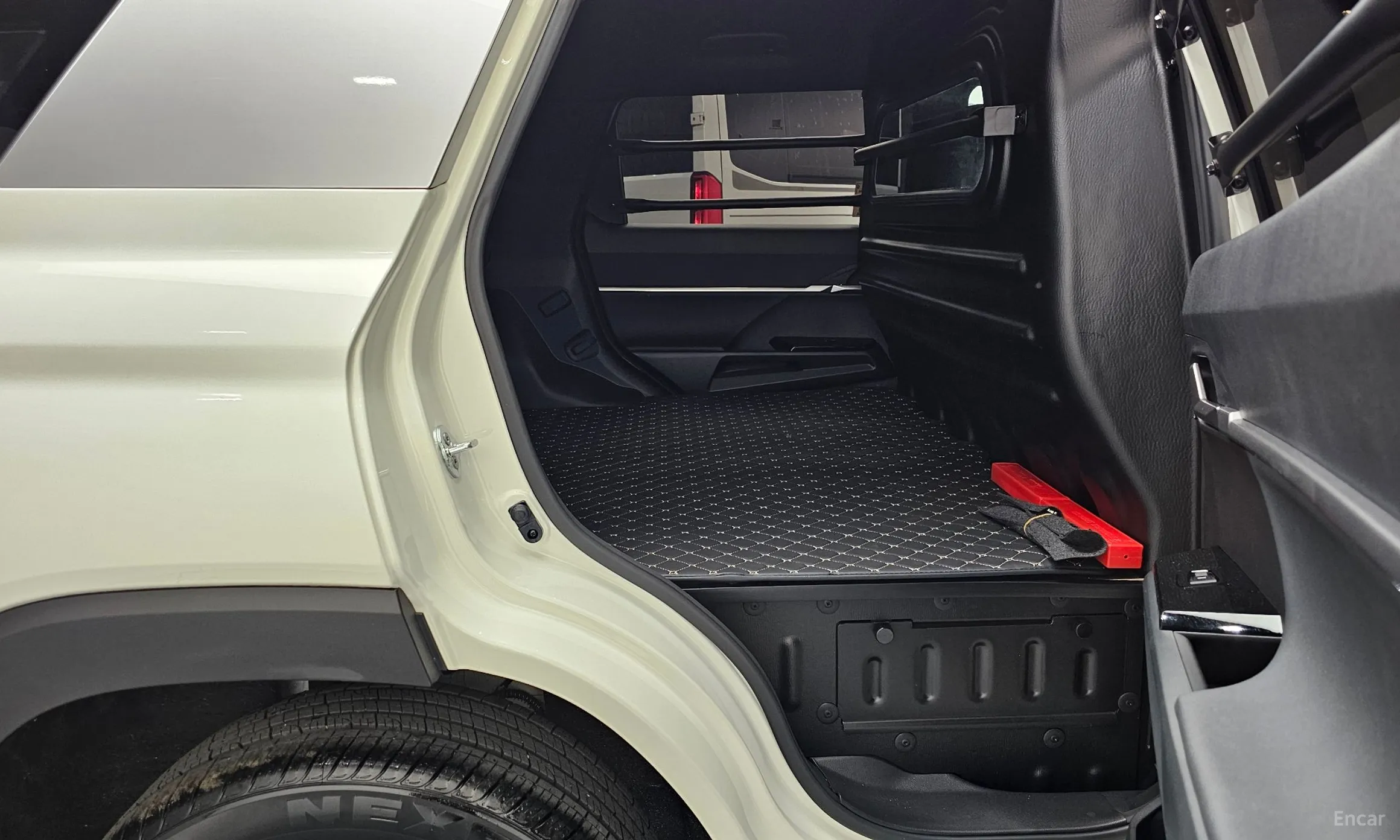 KG Mobility (SsangYong) The New Torres превью 11
