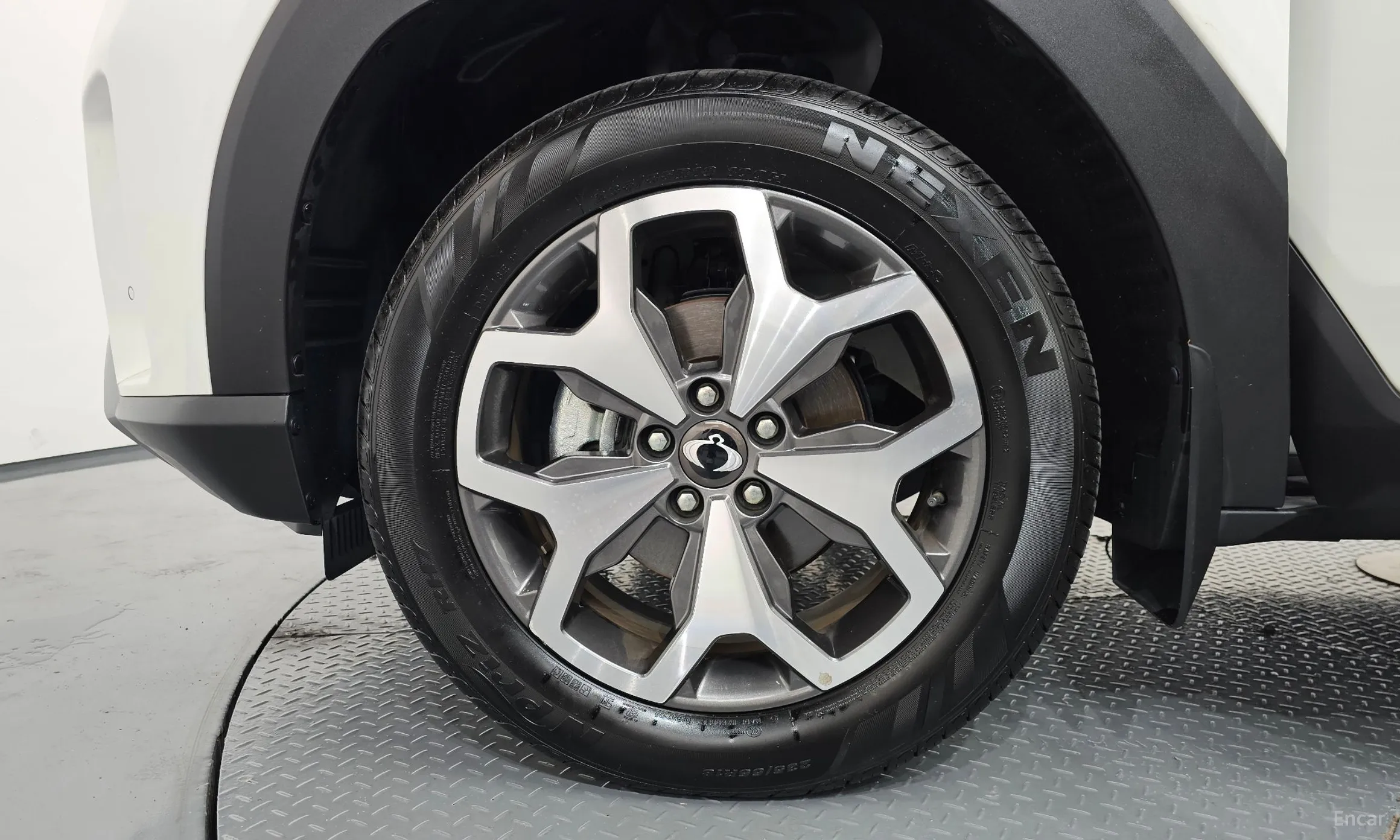 KG Mobility (SsangYong) The New Torres превью 5