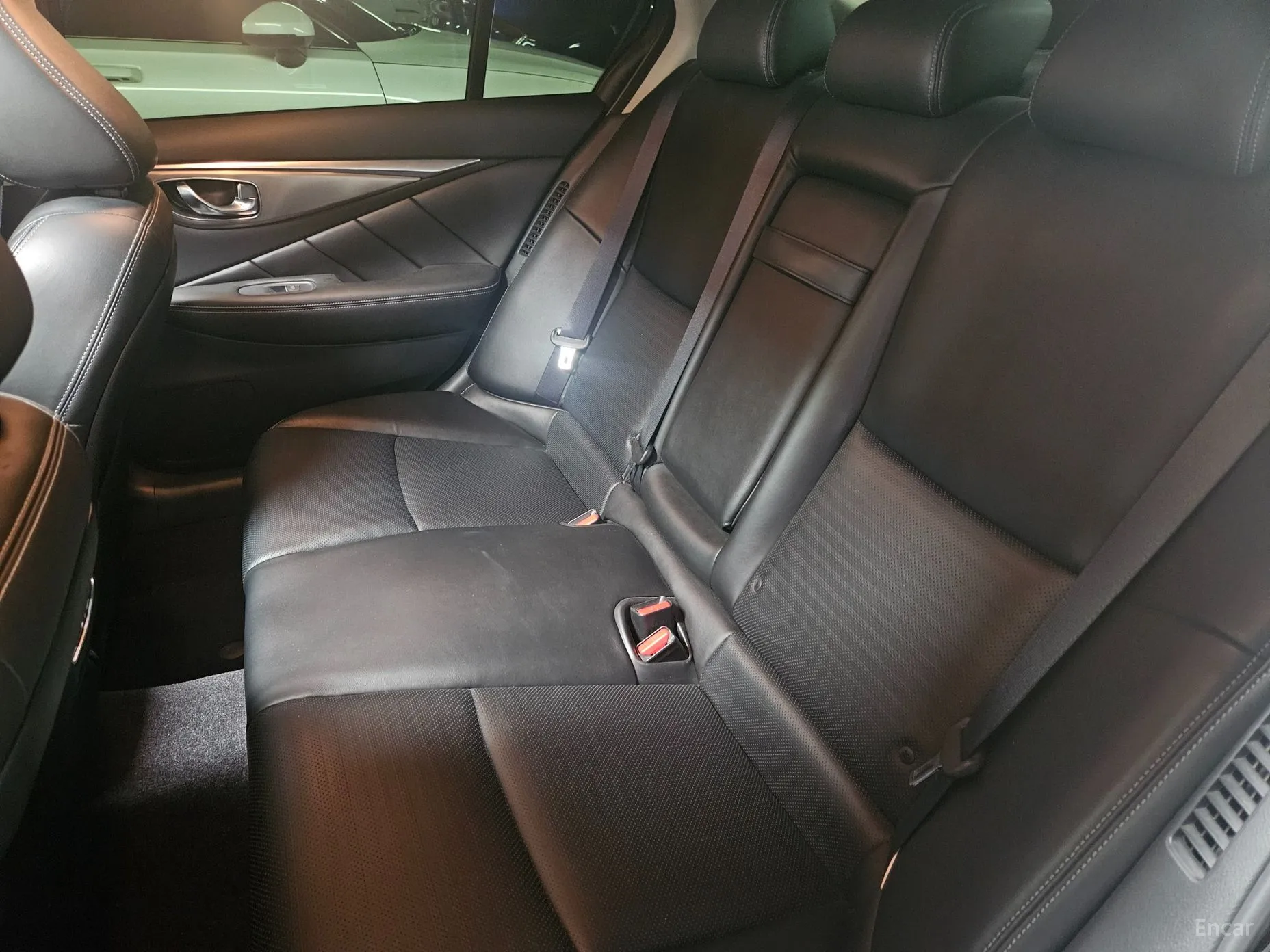 Infiniti Q50 превью 12