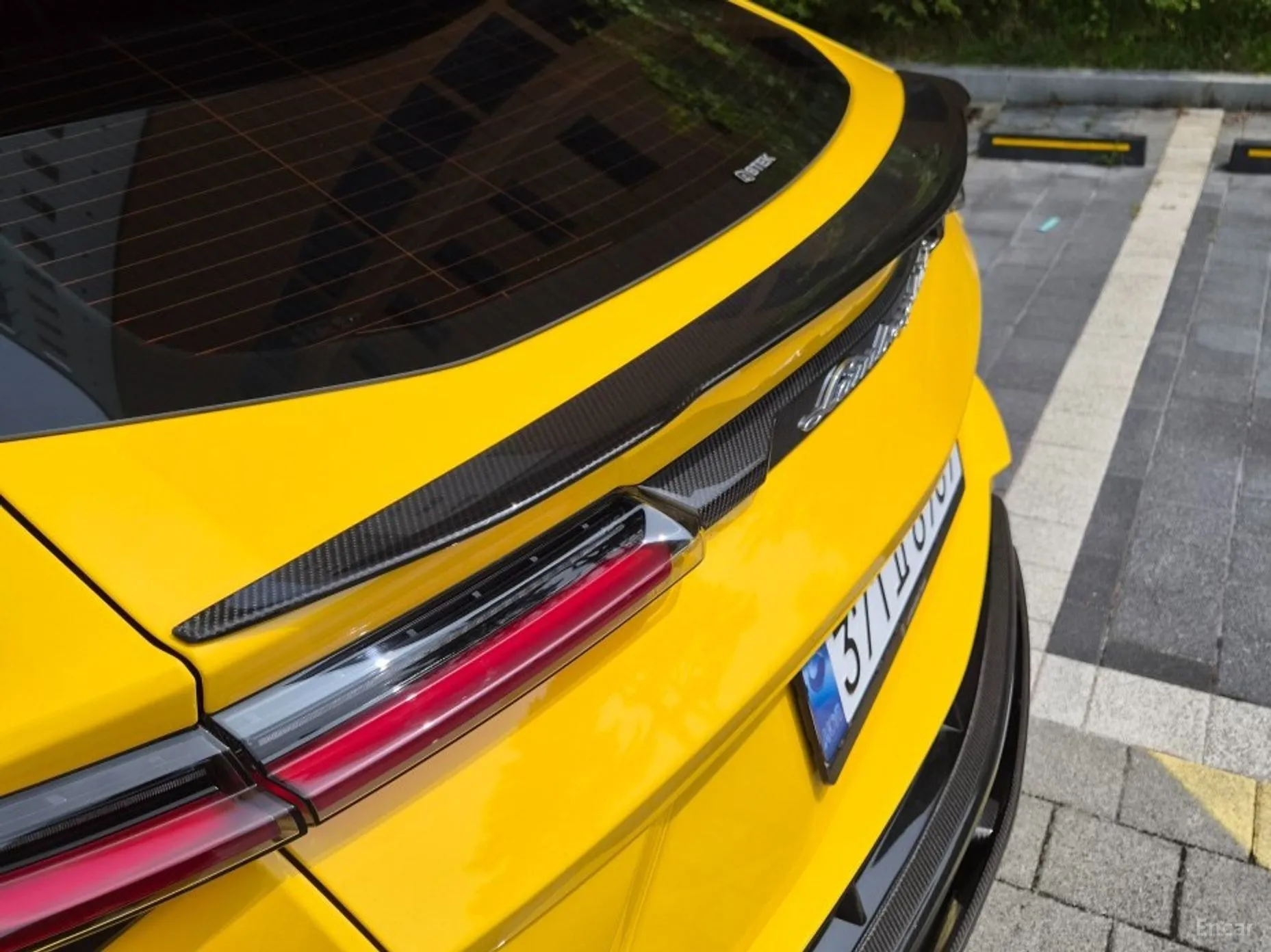 Lamborghini Urus превью 10