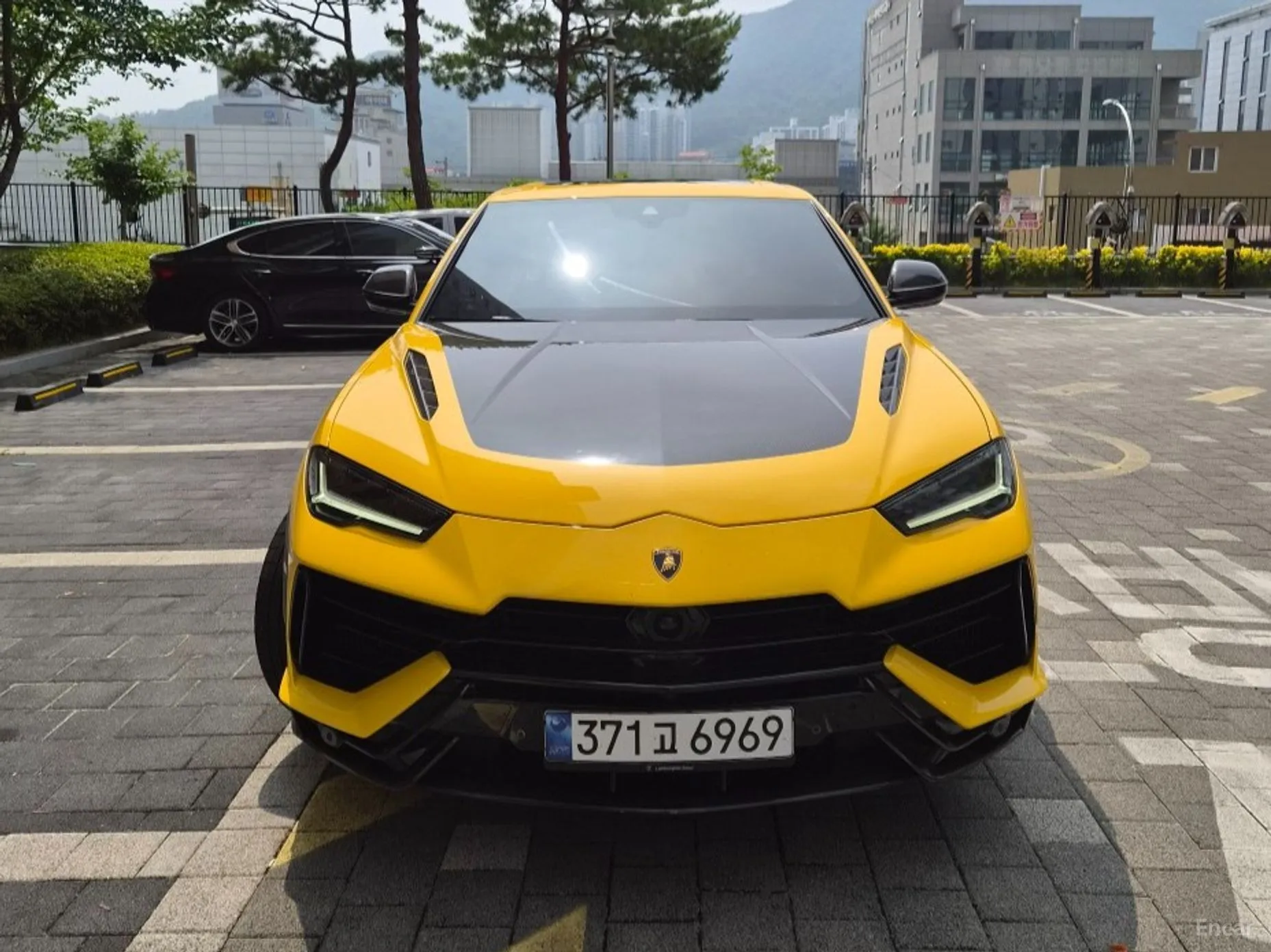 Lamborghini Urus превью 2
