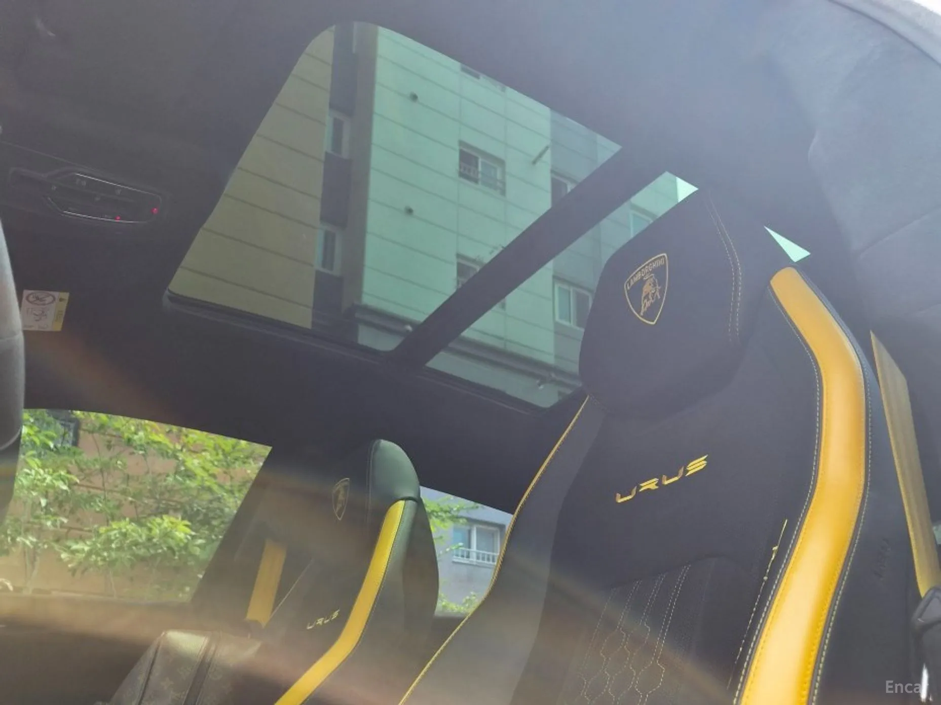Lamborghini Urus превью 17