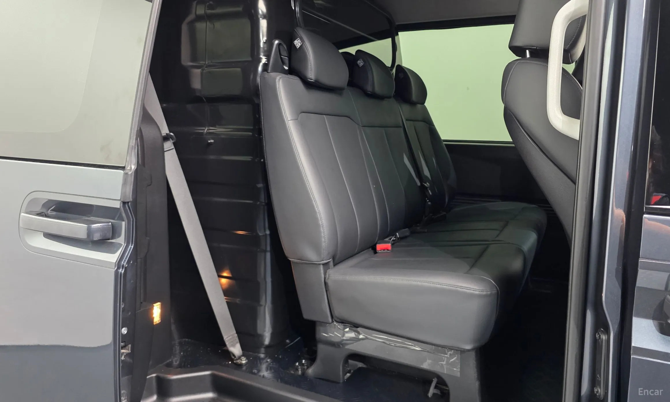 Hyundai Staria превью 11