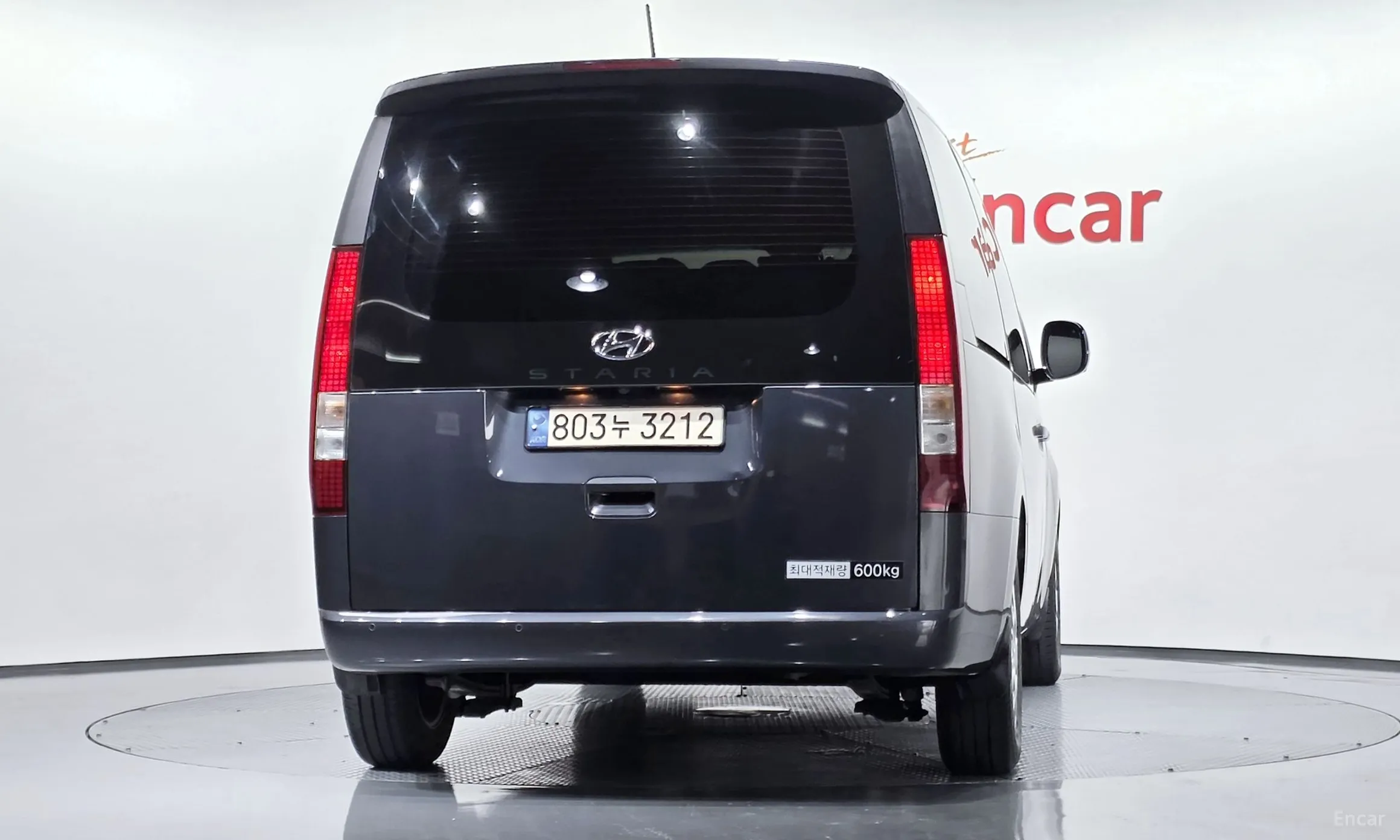 Hyundai Staria превью 4