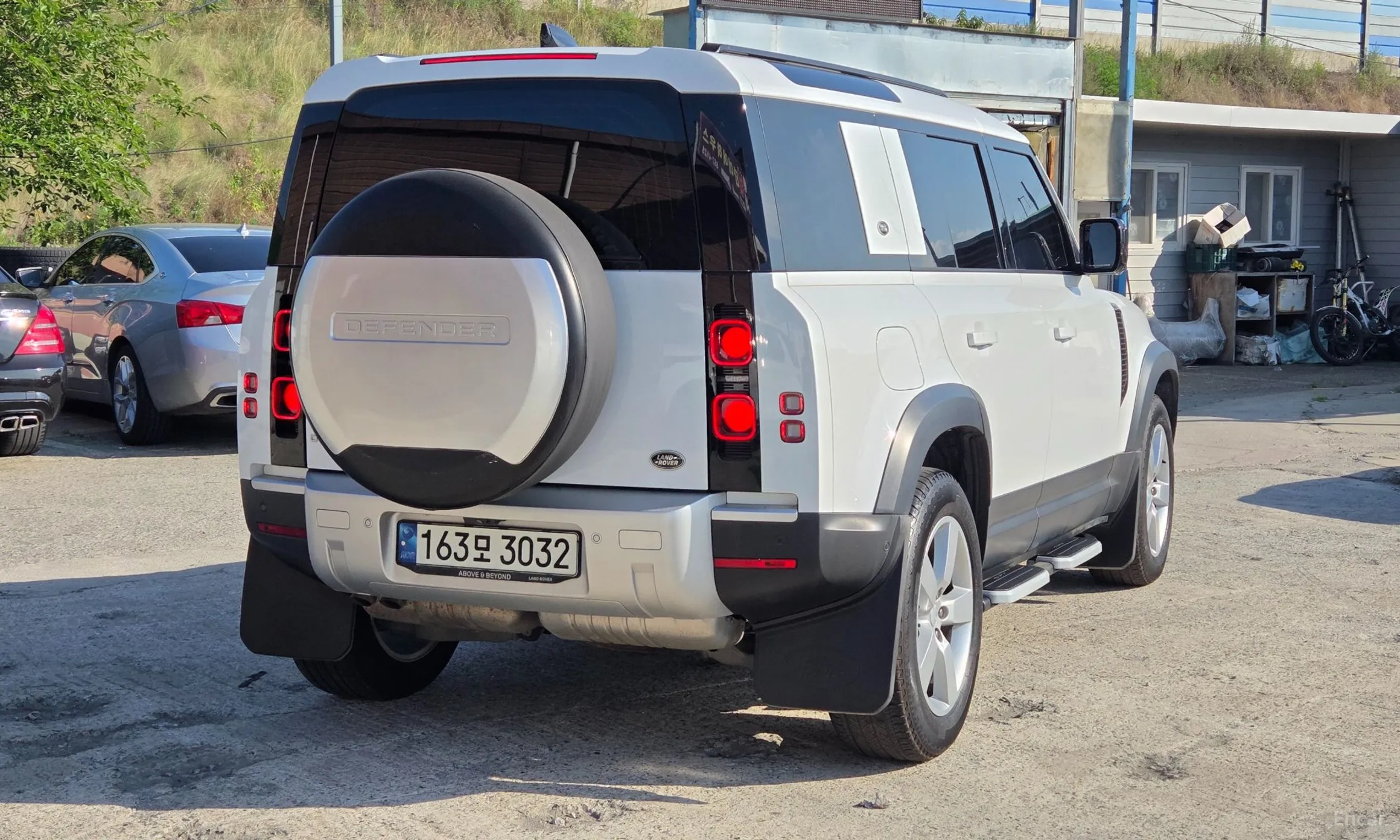 Land Rover Defender (L663)