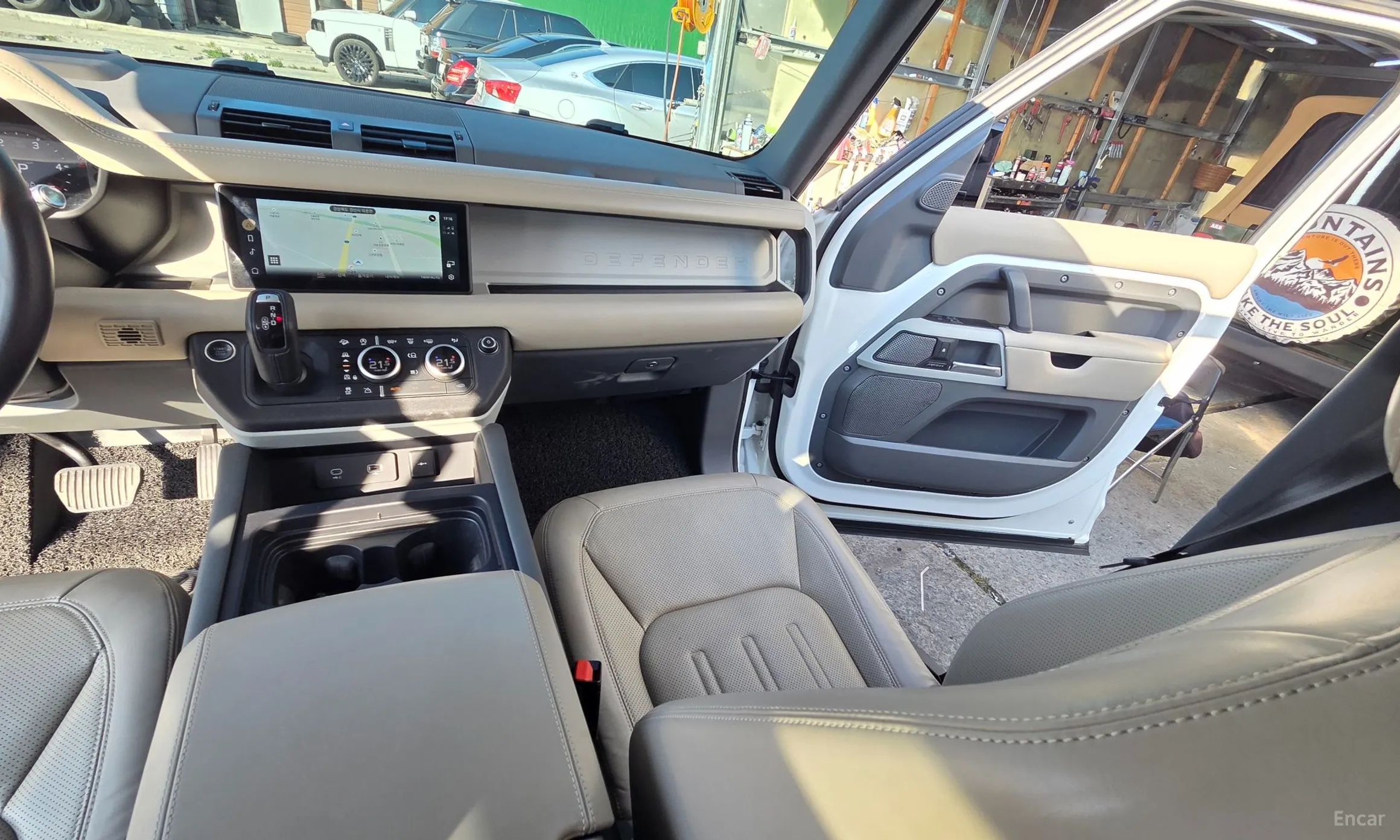 Land Rover Defender (L663) превью 20