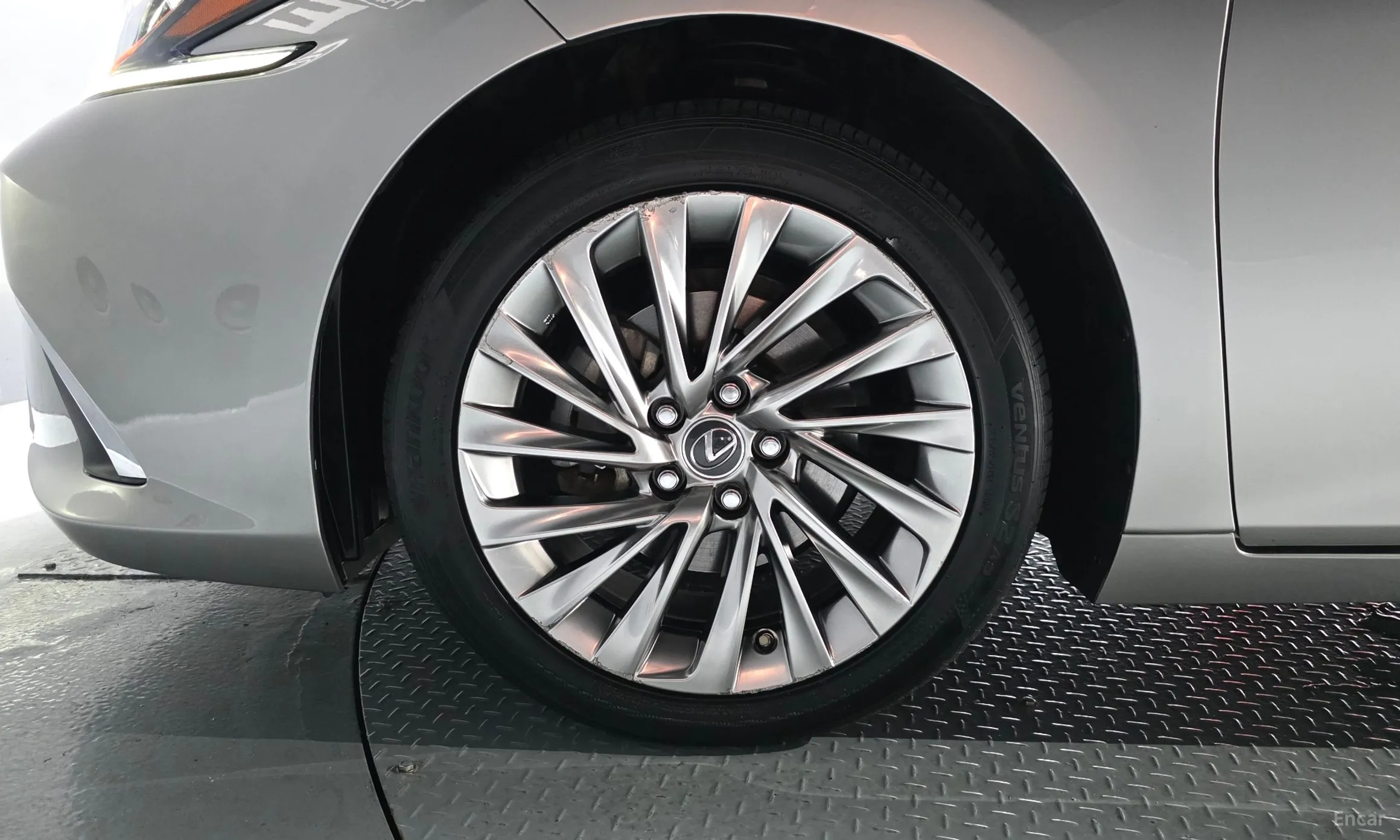 Lexus ES300h 7th Generation превью 5