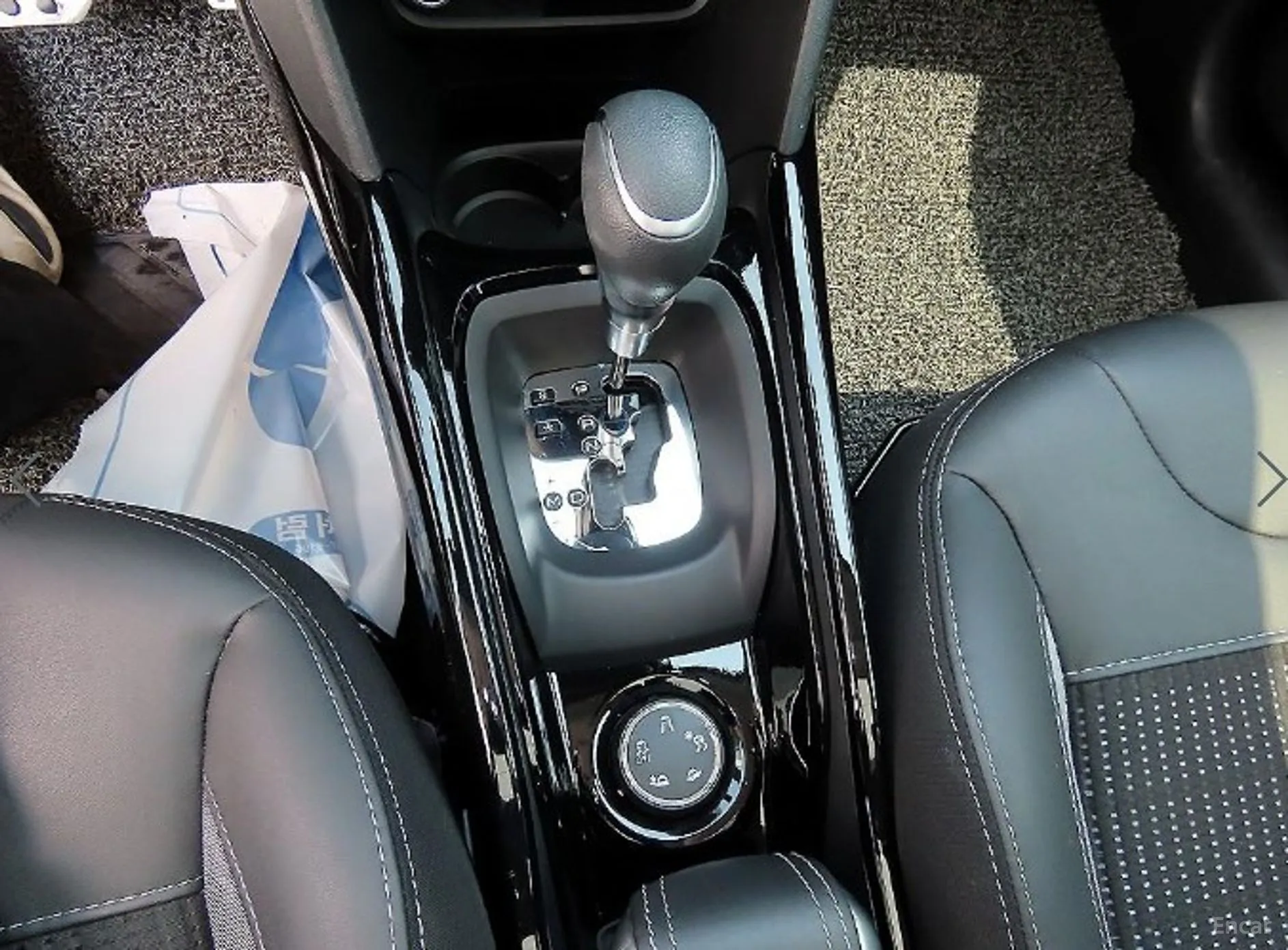 Peugeot 2008. превью 10