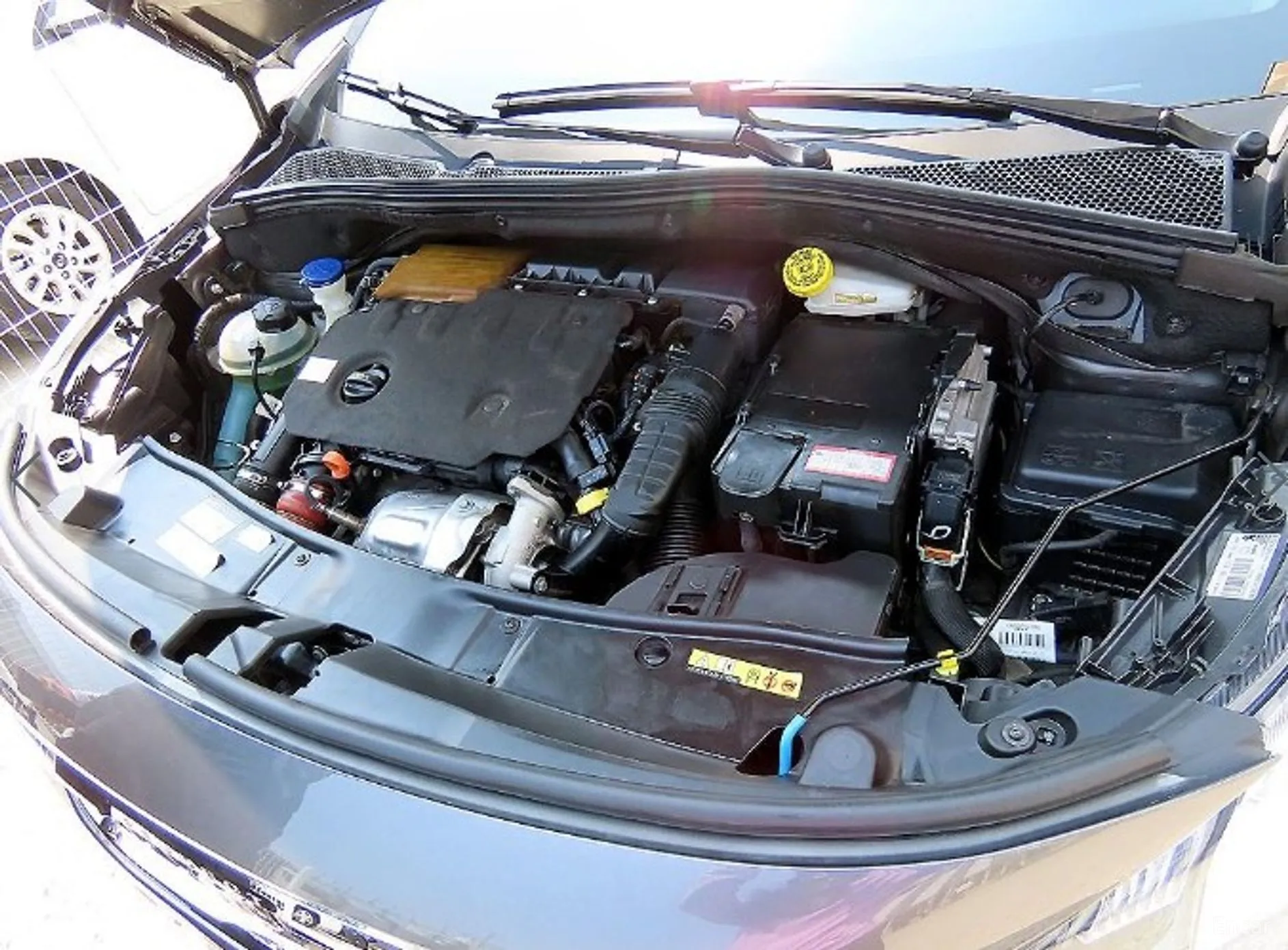 Peugeot 2008. превью 19