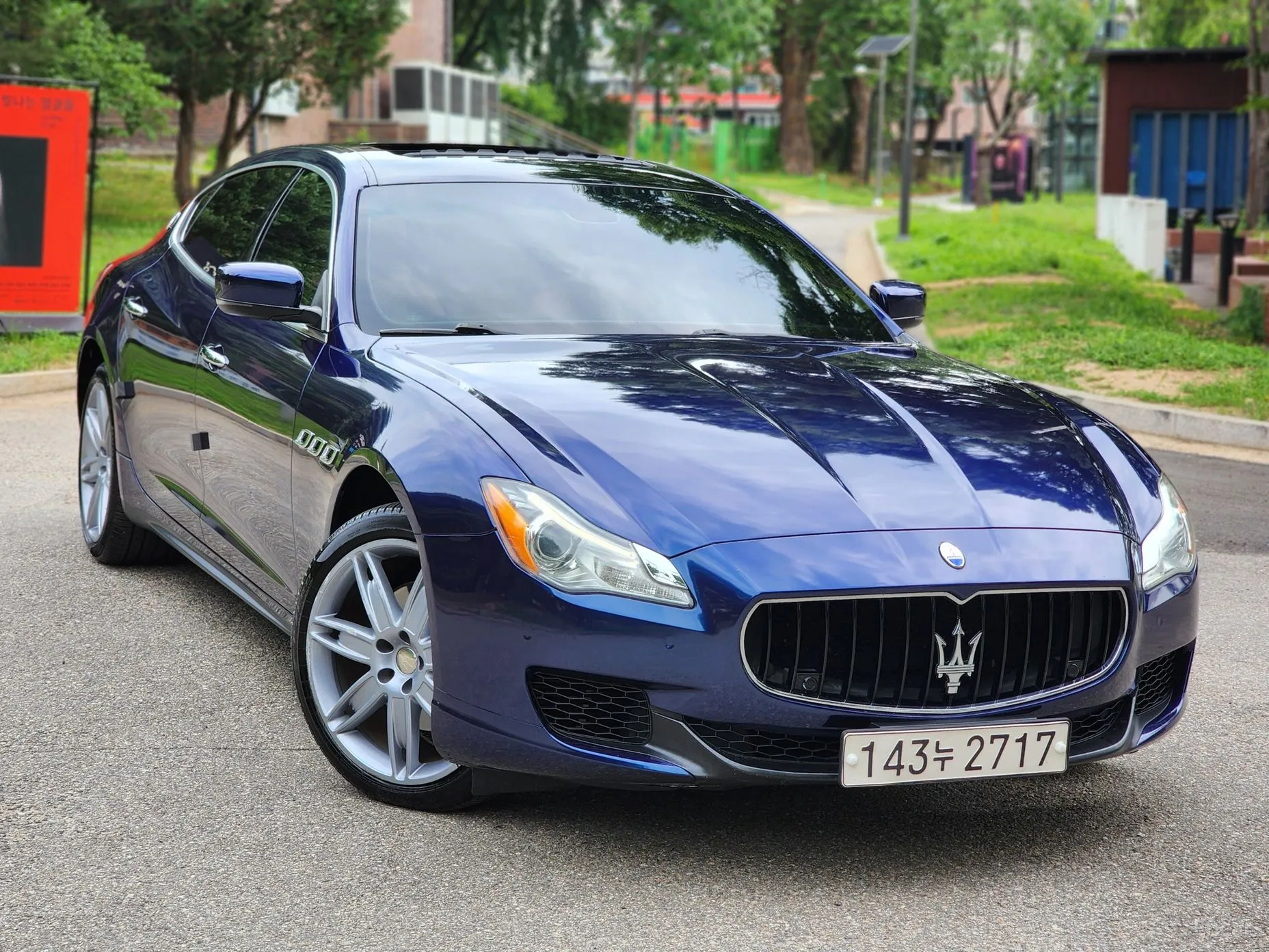 Maserati Quattroporte превью 10