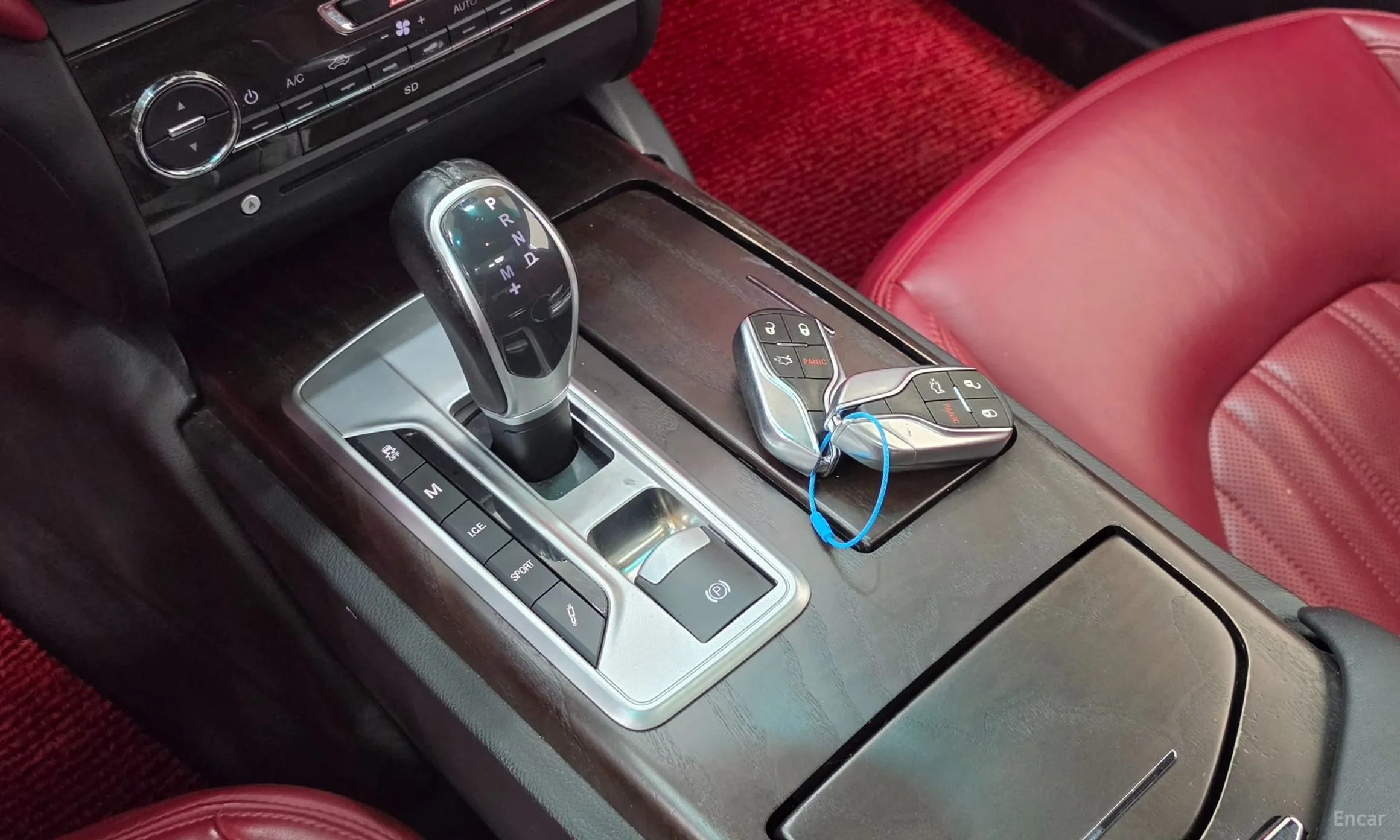 Maserati Ghibli превью 12