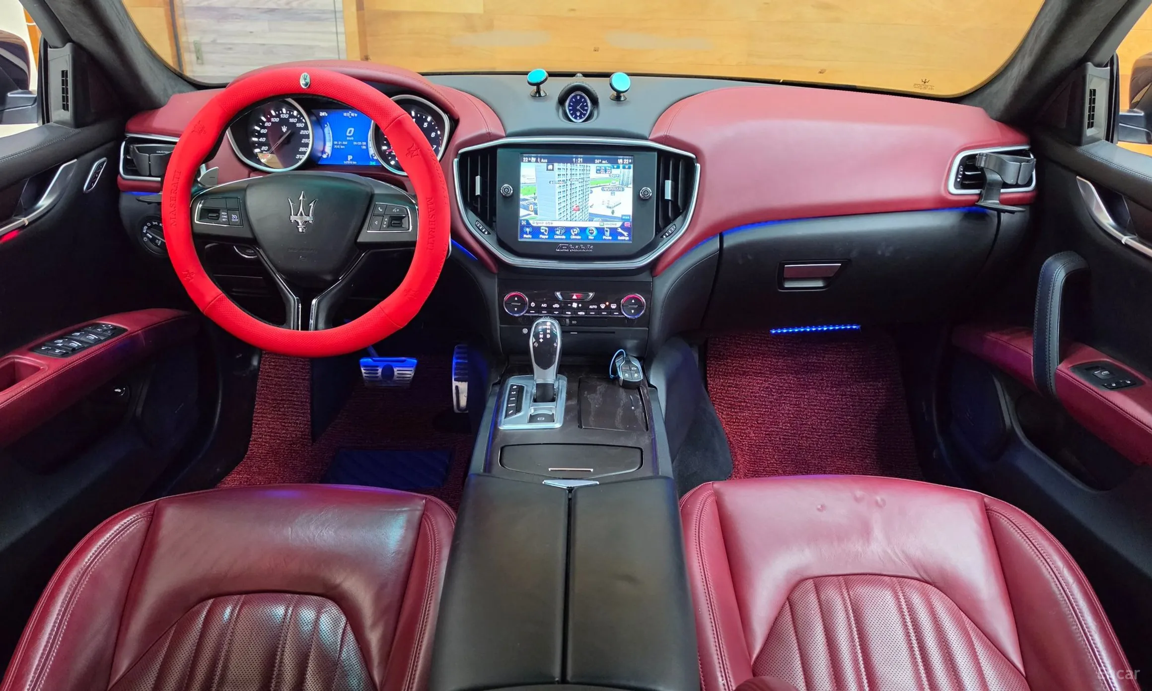 Maserati Ghibli превью 9