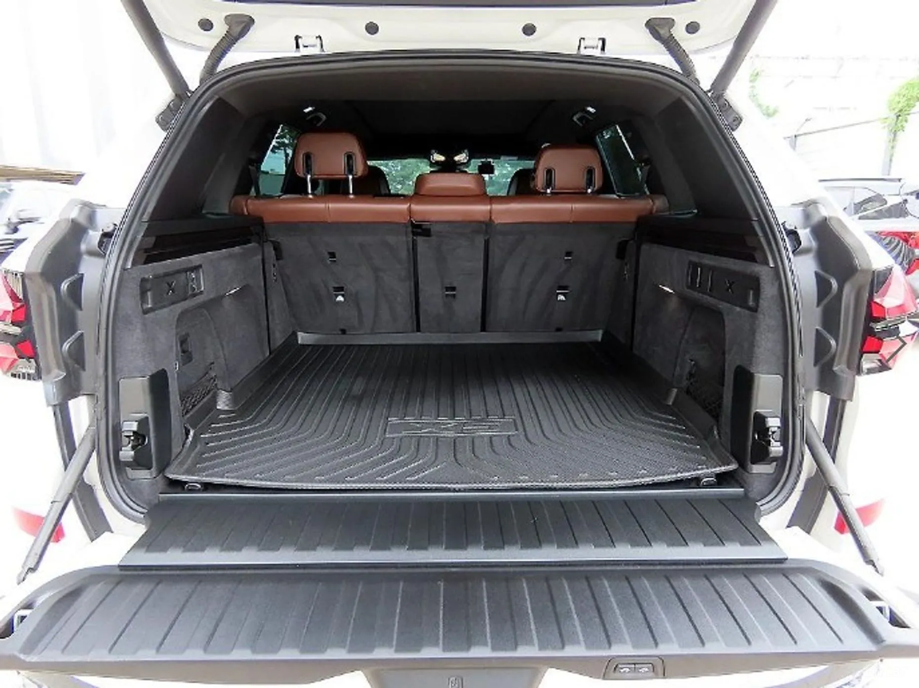 BMW X5 (G05) превью 7