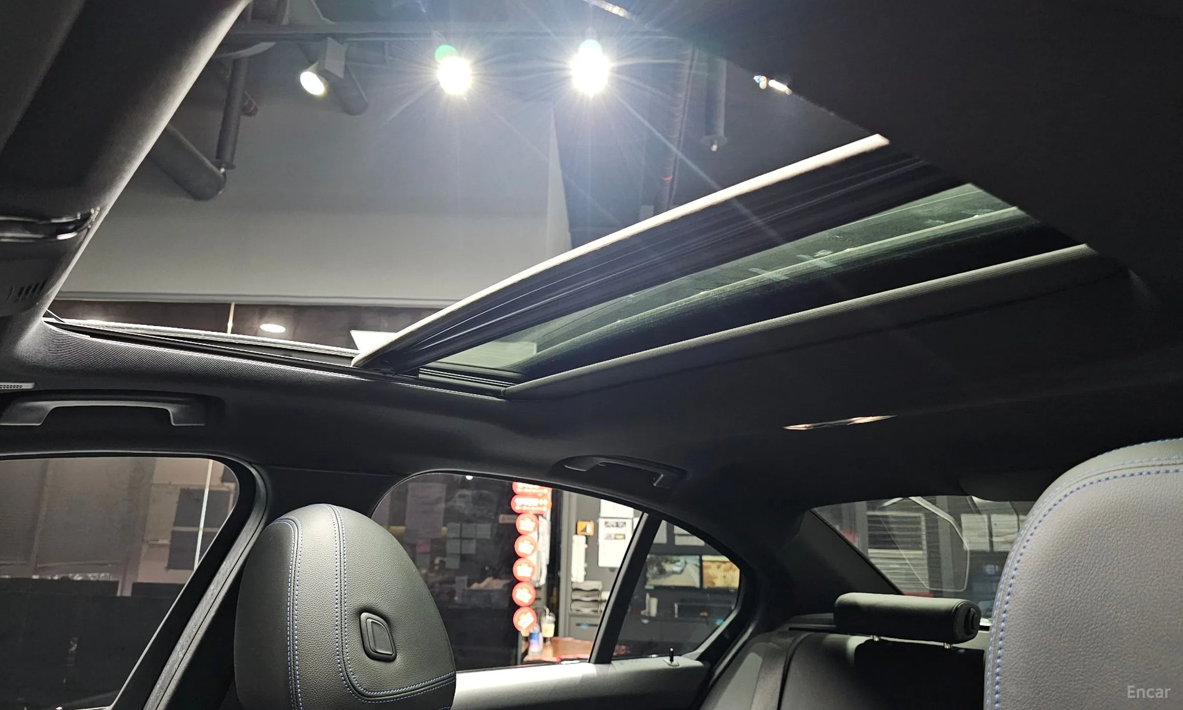 BMW 3 Series (G20) превью 19