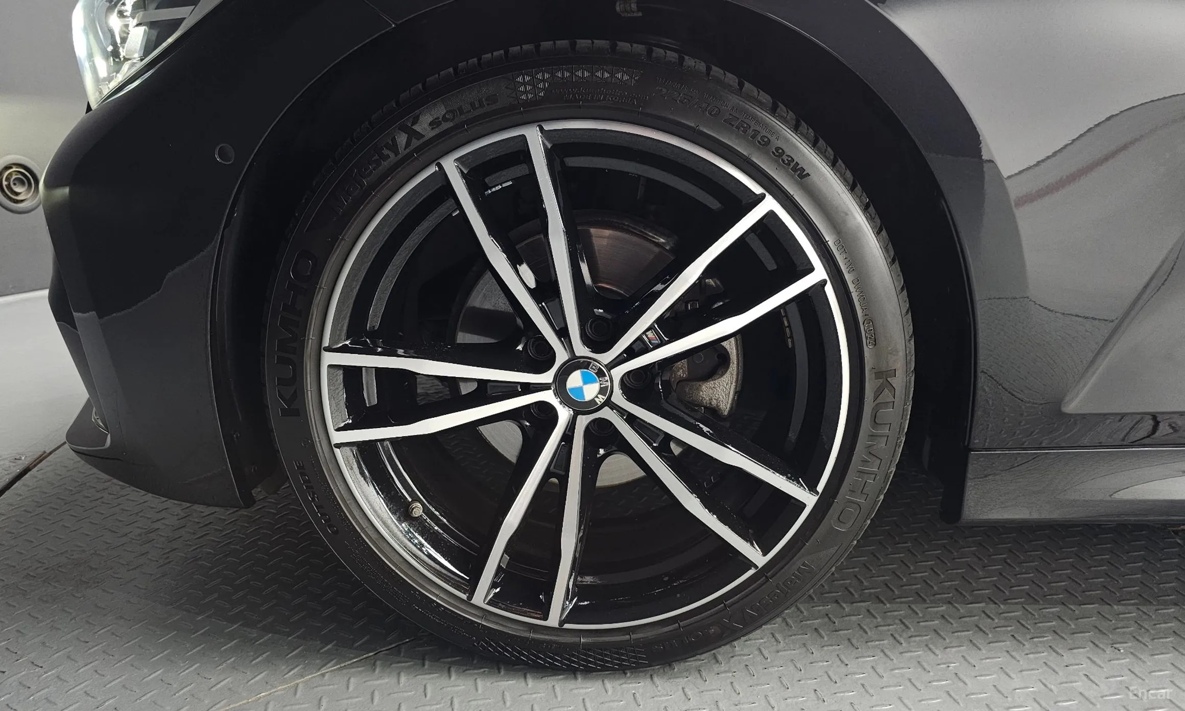 BMW 3 Series (G20) превью 5