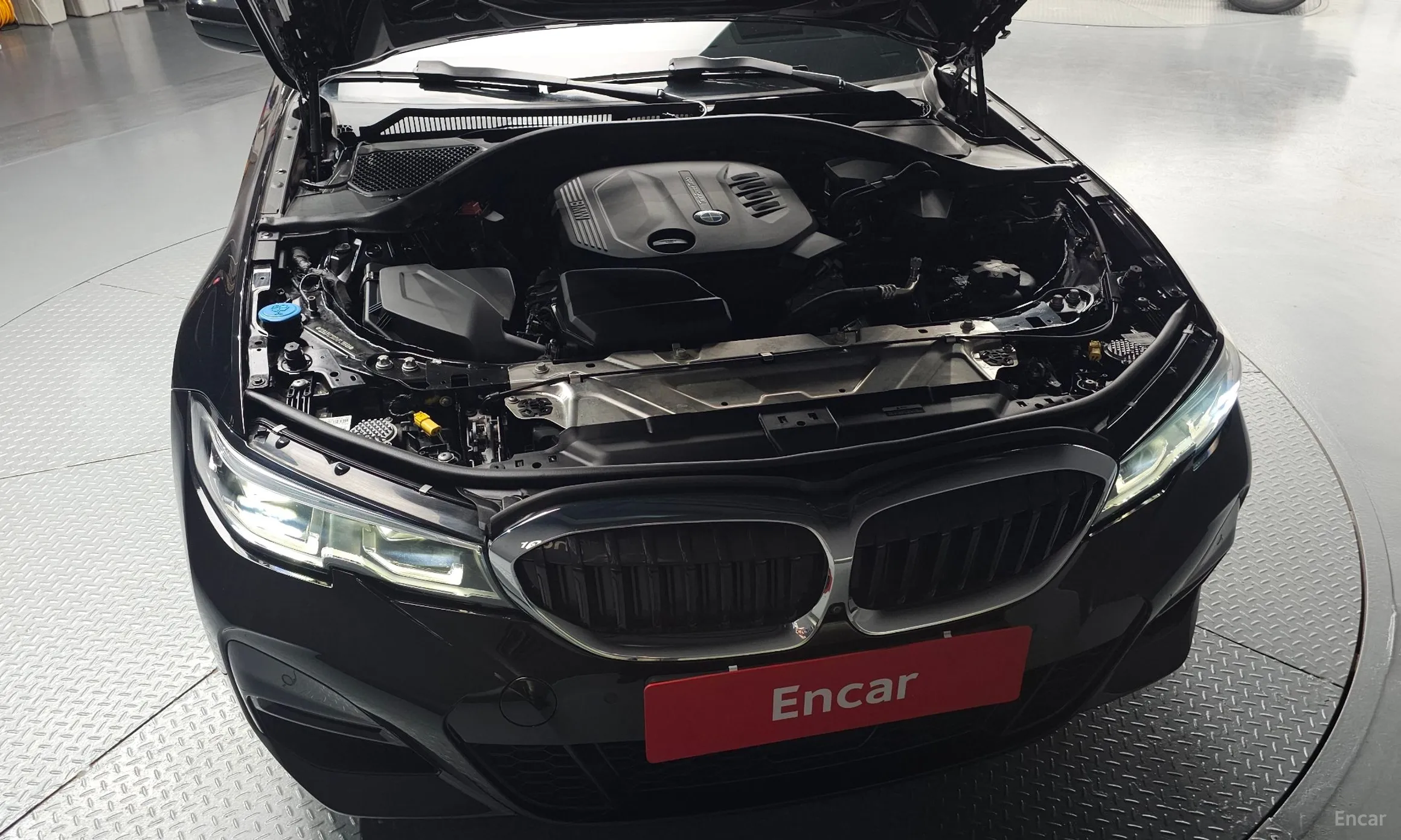BMW 3 Series (G20) превью 6