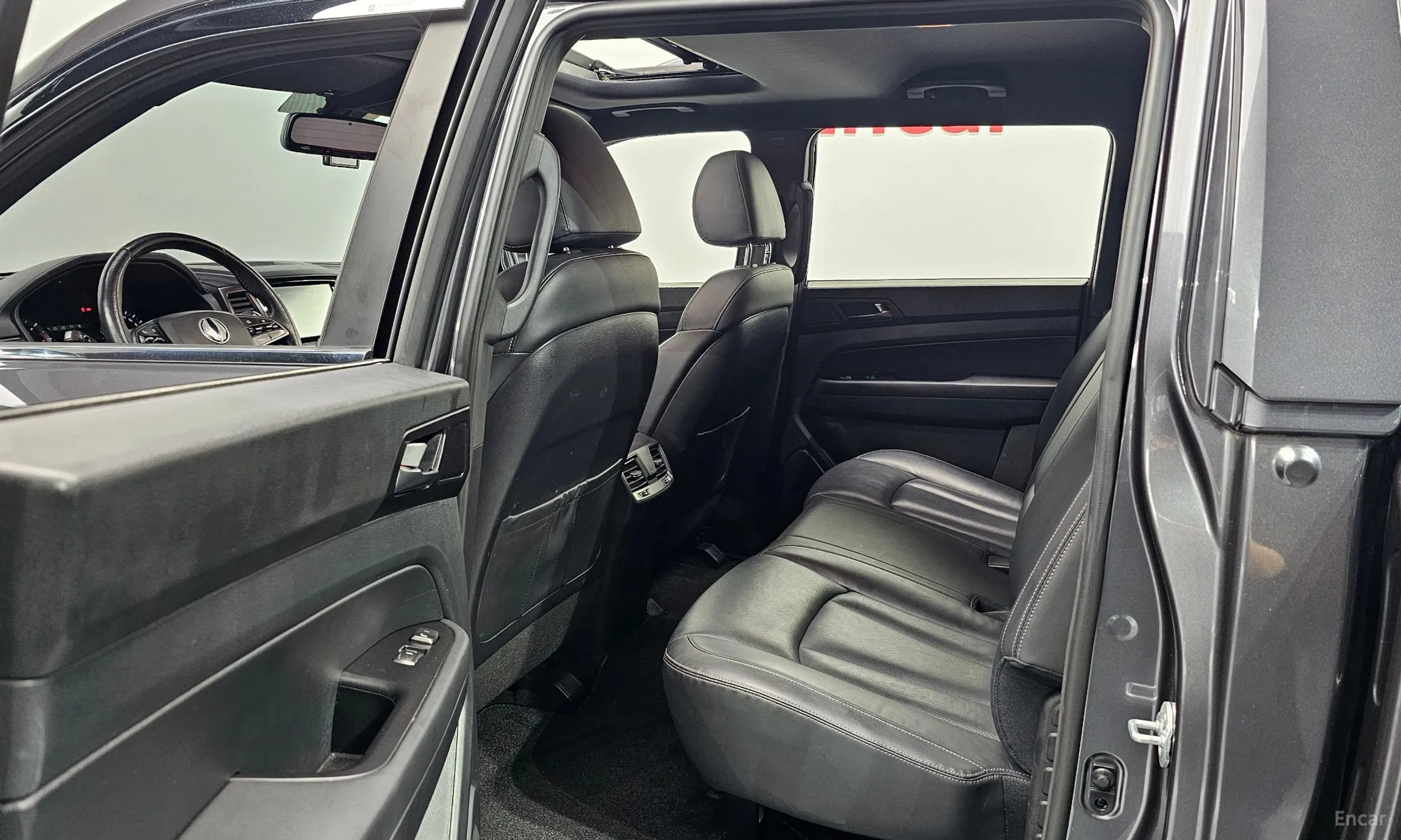 KG Mobility (SsangYong) Rexton Sports превью 11