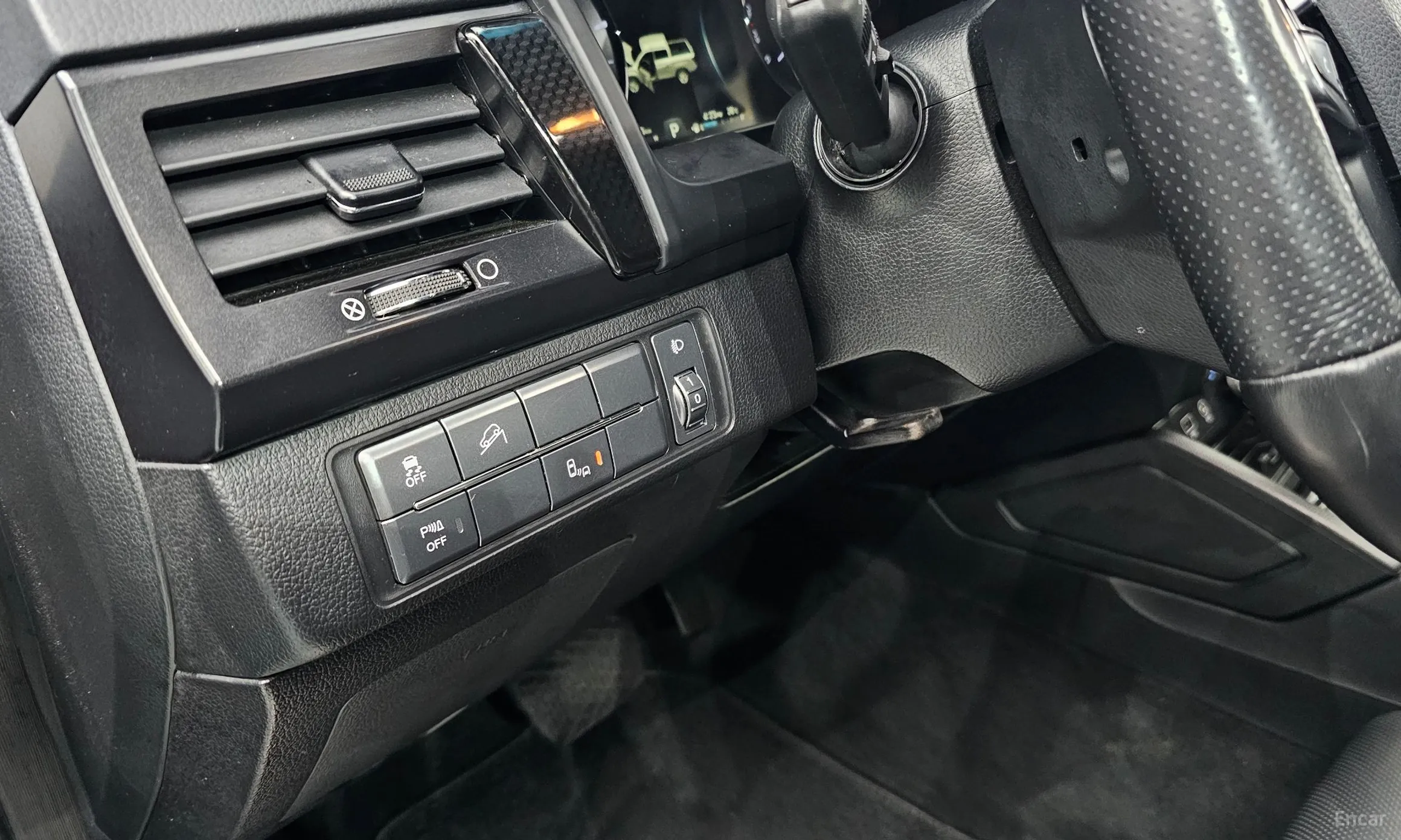 KG Mobility (SsangYong) Rexton Sports превью 20