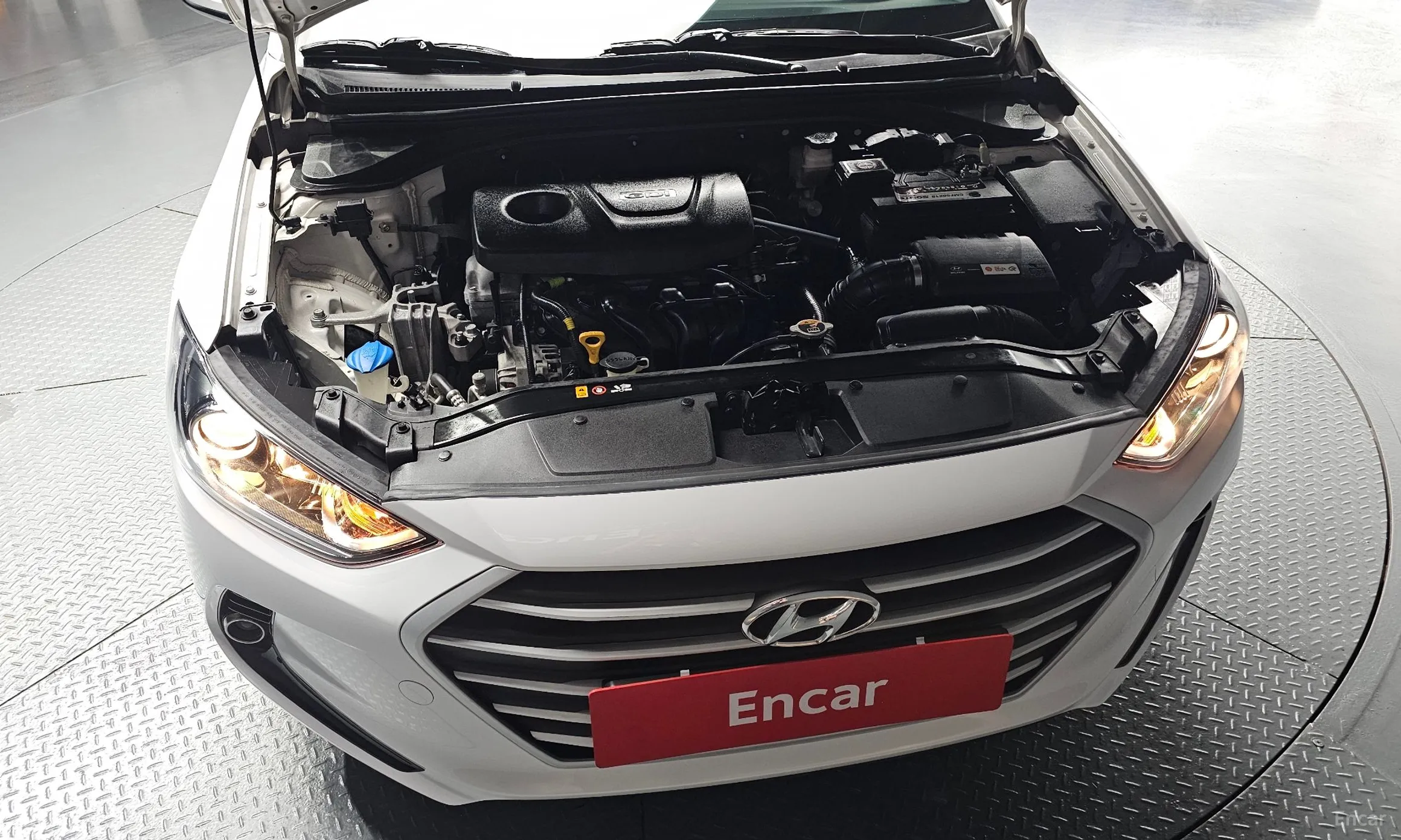 Hyundai Avante AD превью 6