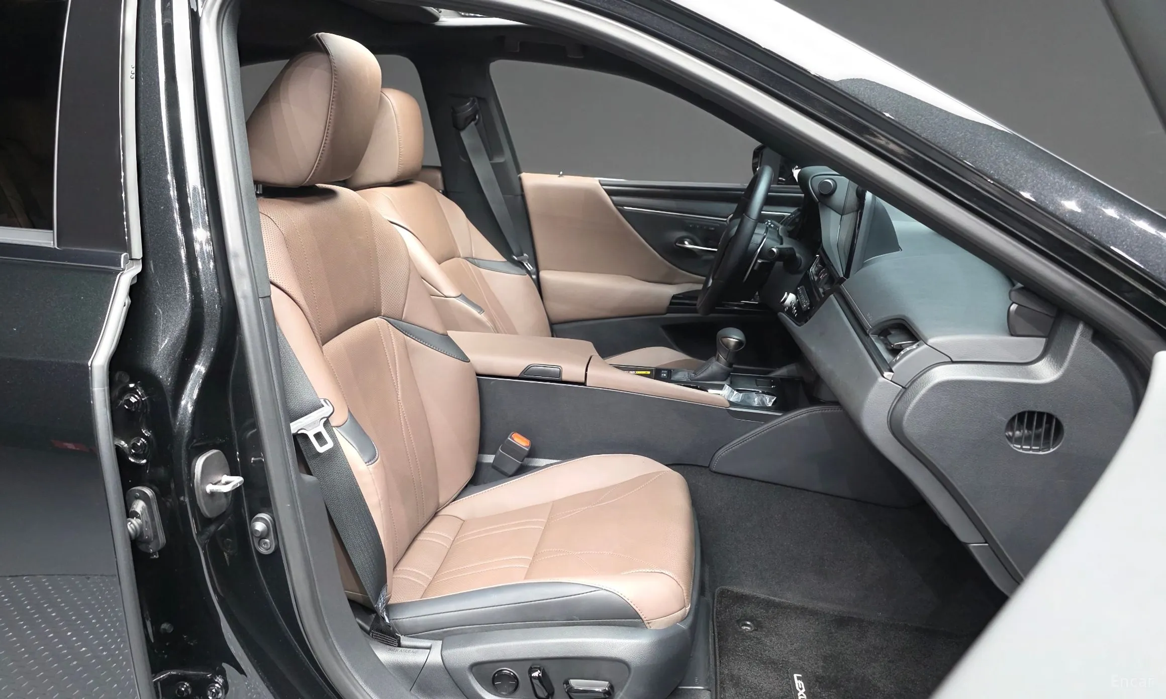 Lexus ES300h 7th Generation превью 11
