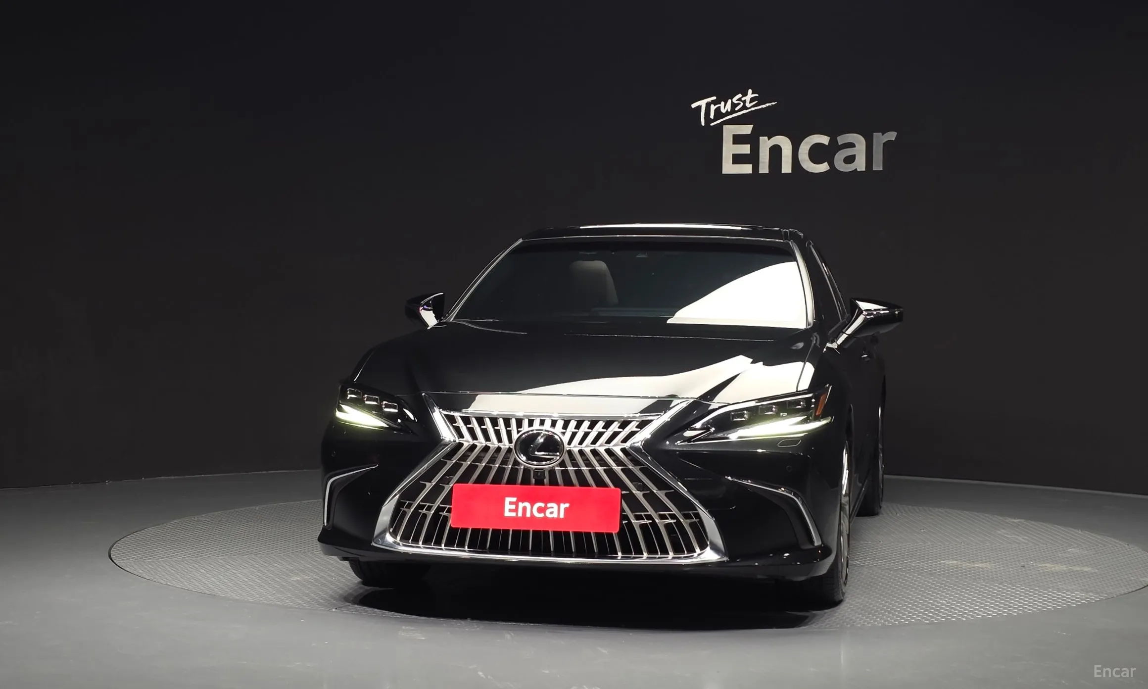 Lexus ES300h 7th Generation превью 3