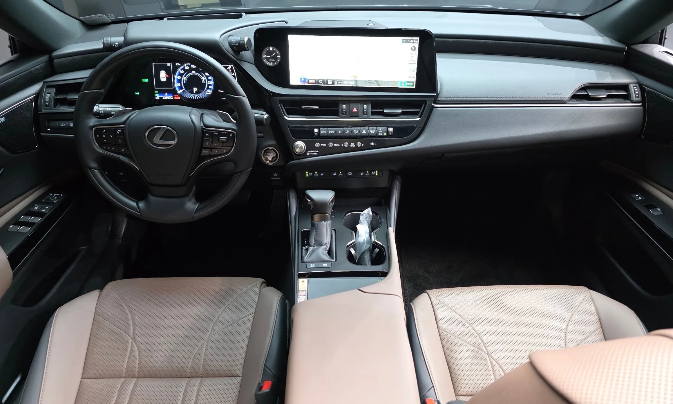 Lexus ES300h 7th Generation превью 7