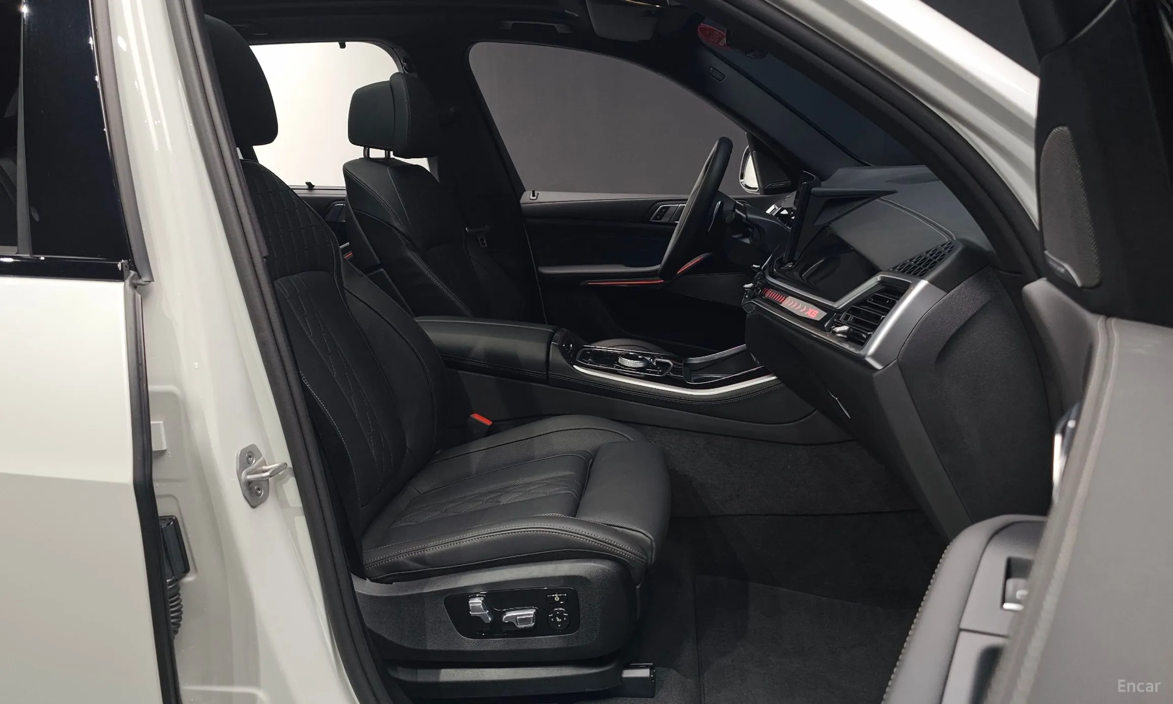 BMW X5 (G05) превью 10