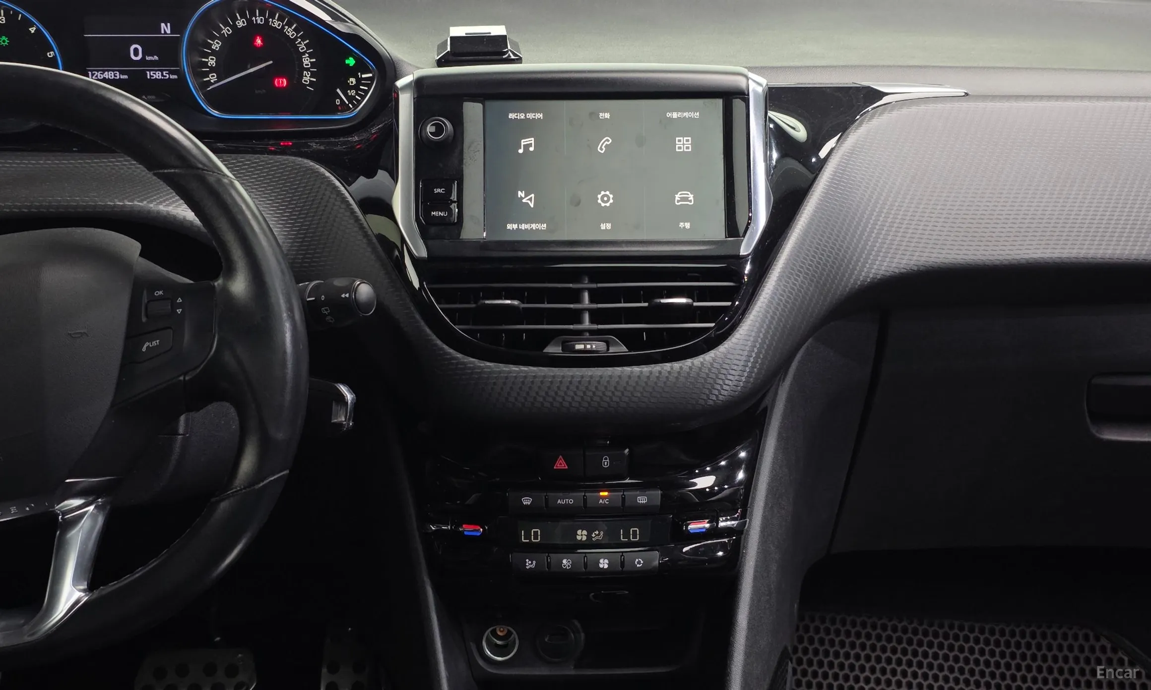 Peugeot 2008. превью 12