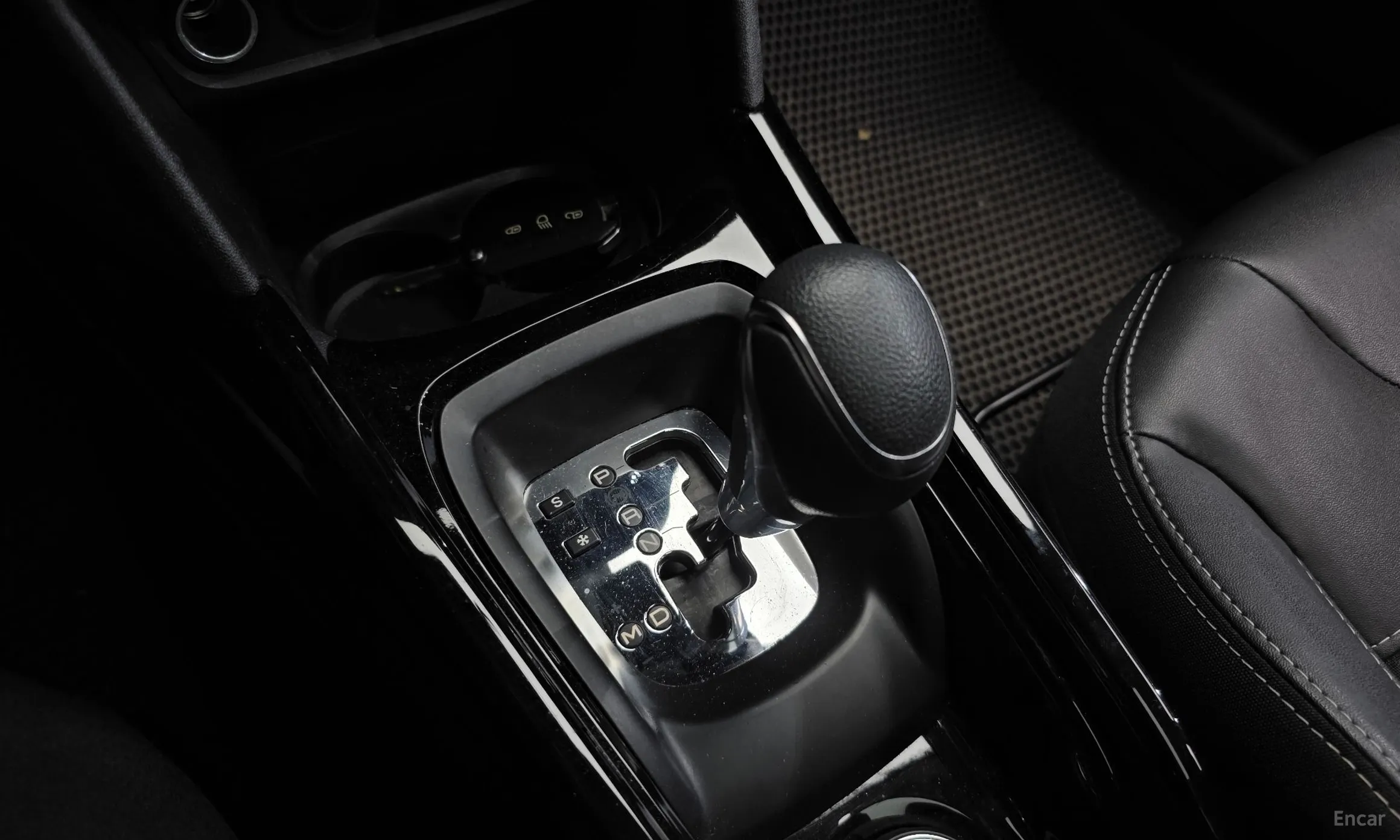 Peugeot 2008. превью 9