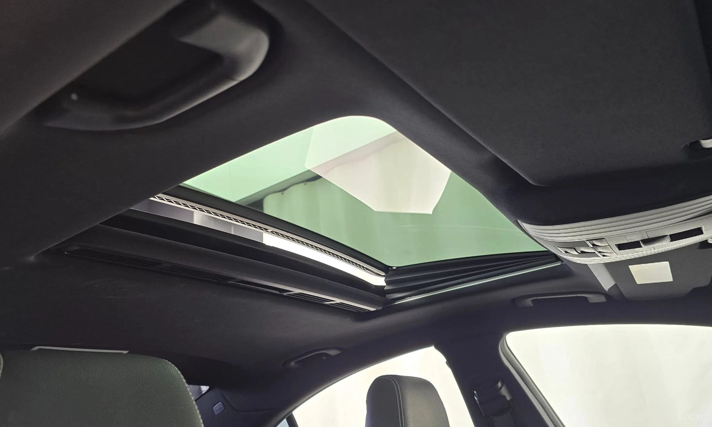 Mercedes Benz CLS-Class W218 превью 17