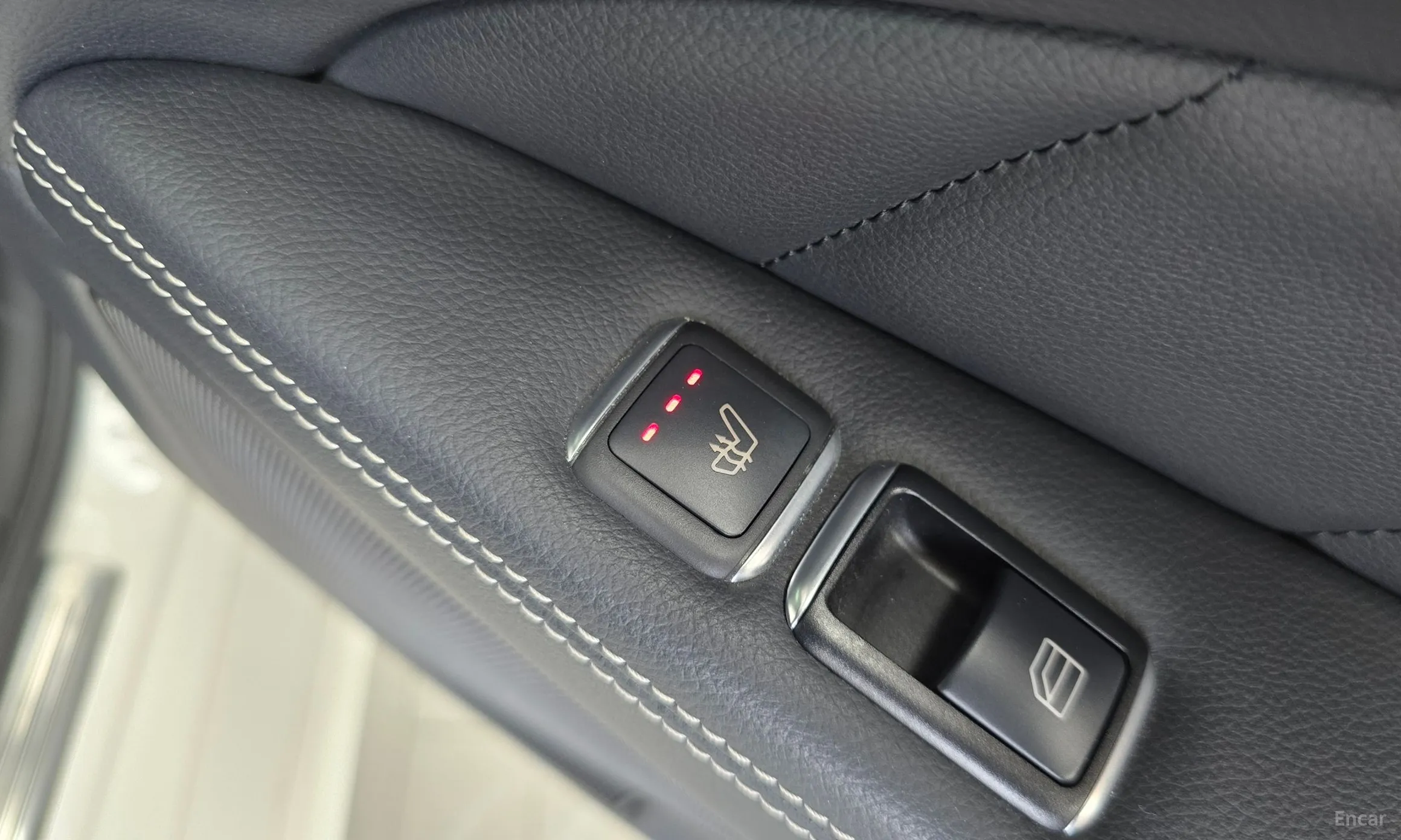 Mercedes Benz CLS-Class W218 превью 18