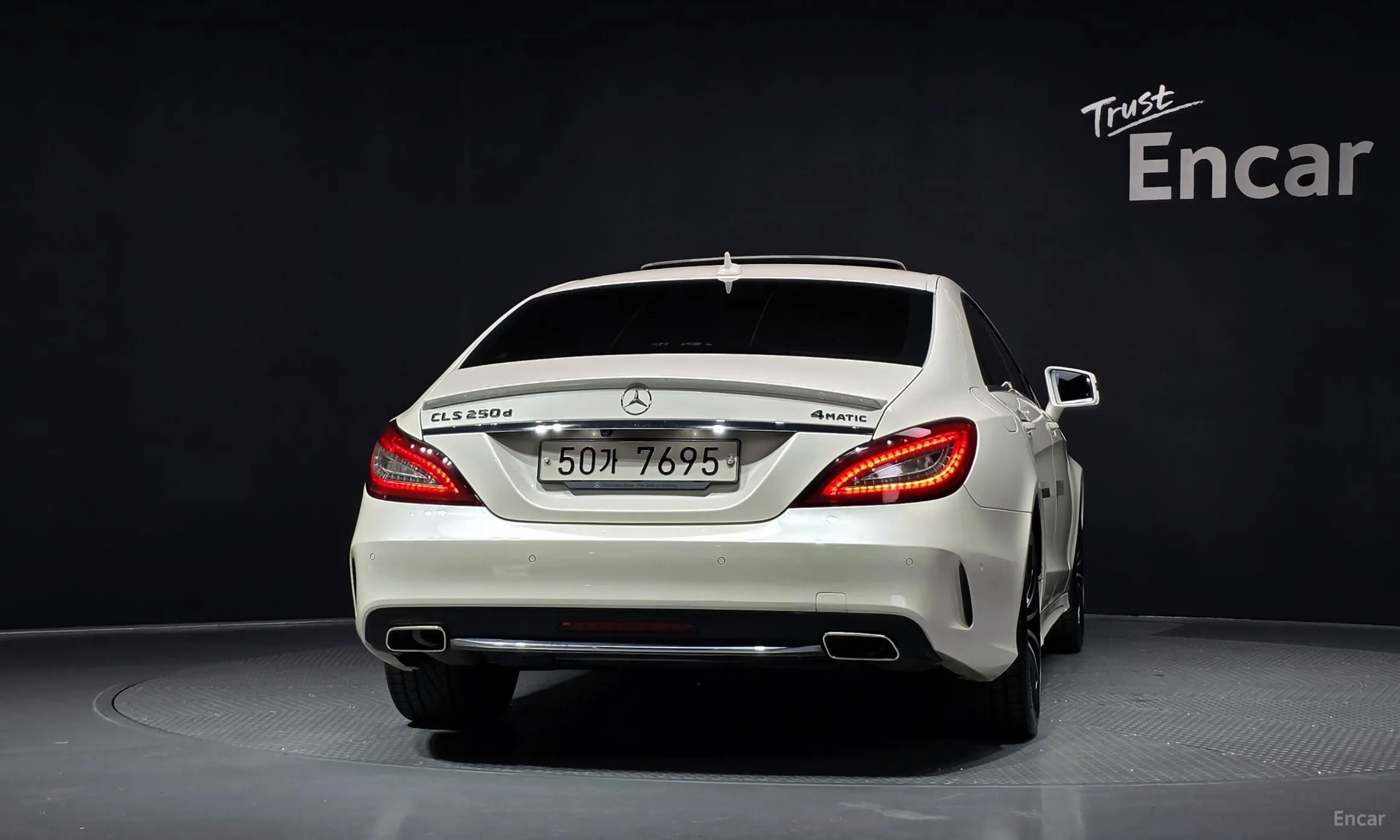 Mercedes Benz CLS-Class W218 превью 4