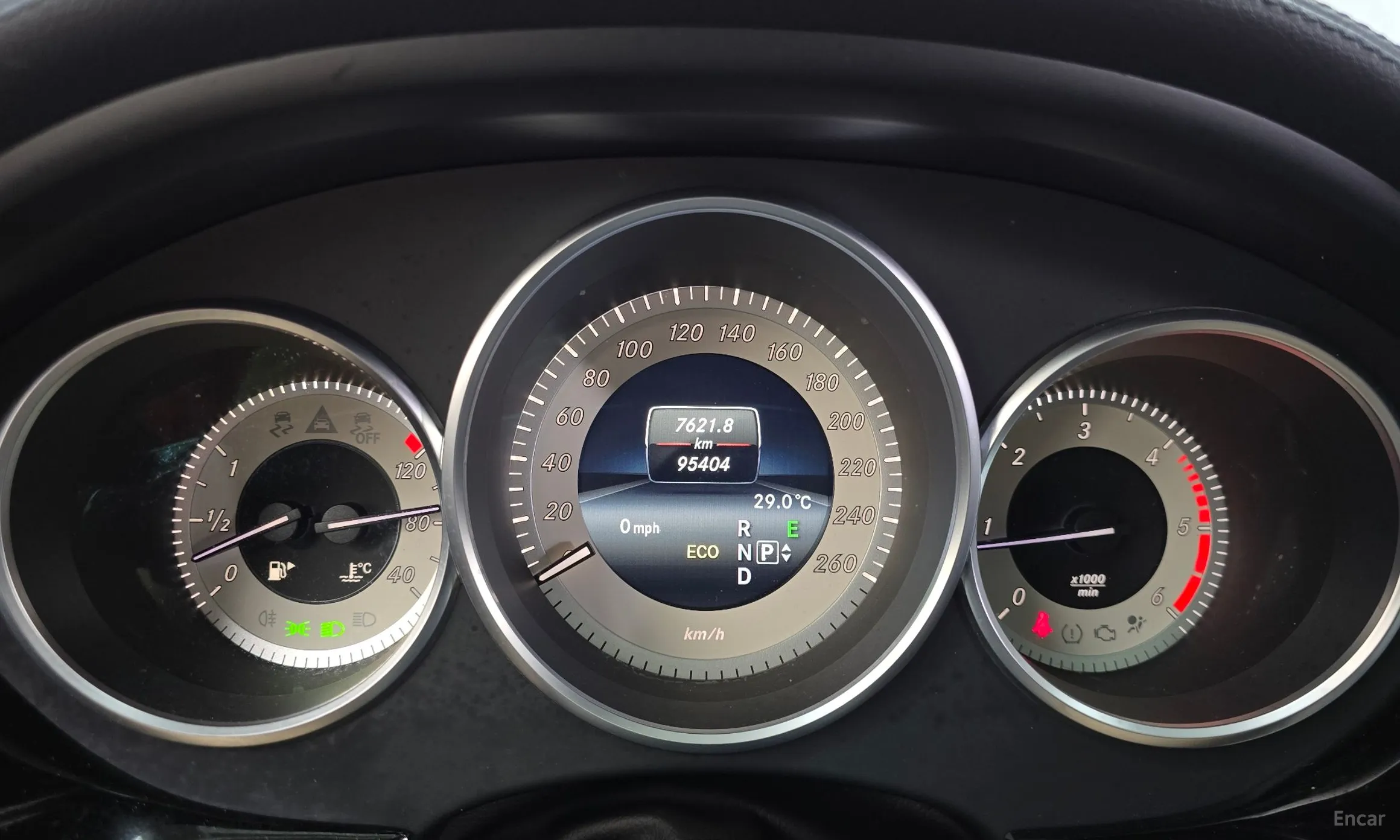 Mercedes Benz CLS-Class W218 превью 8