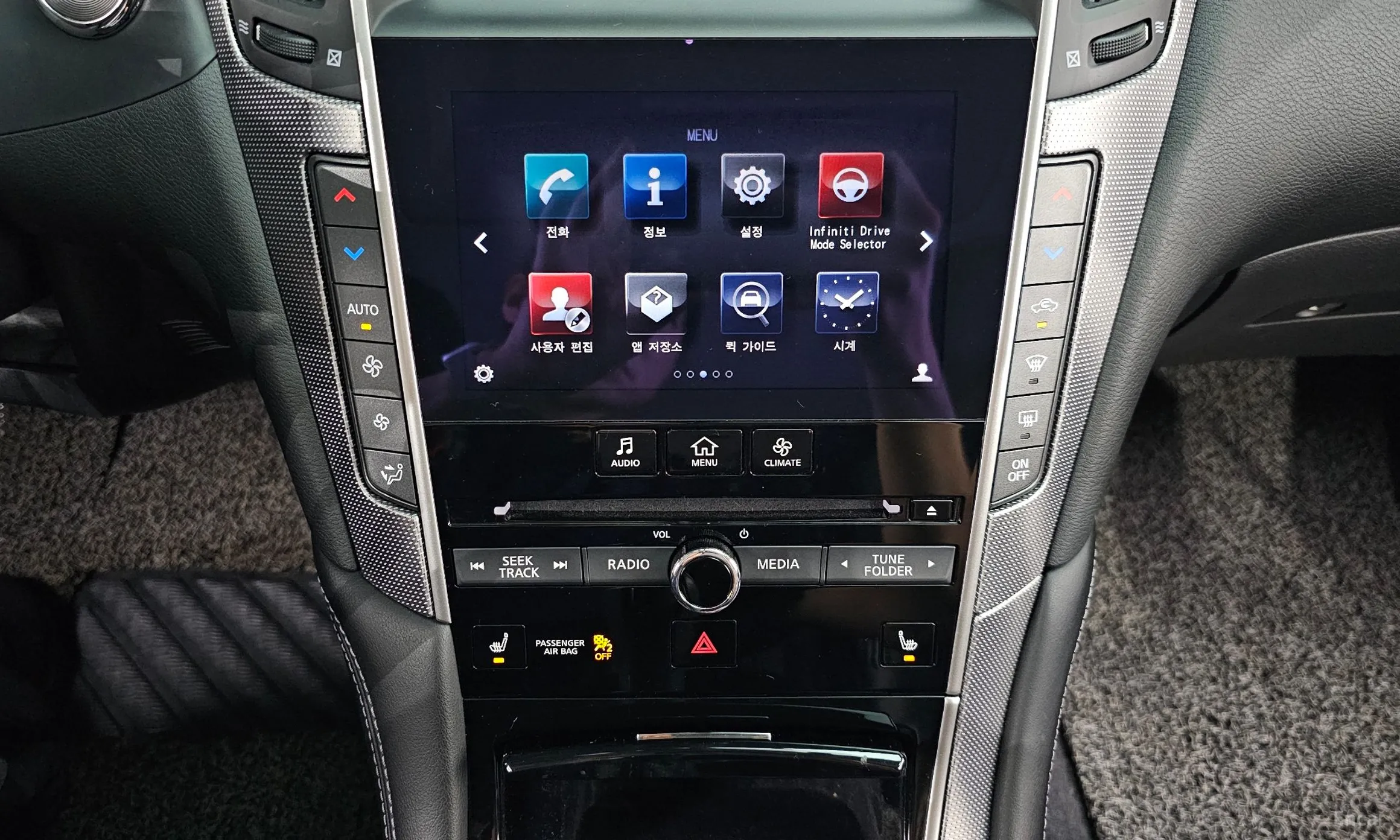 Infiniti Q50 превью 16