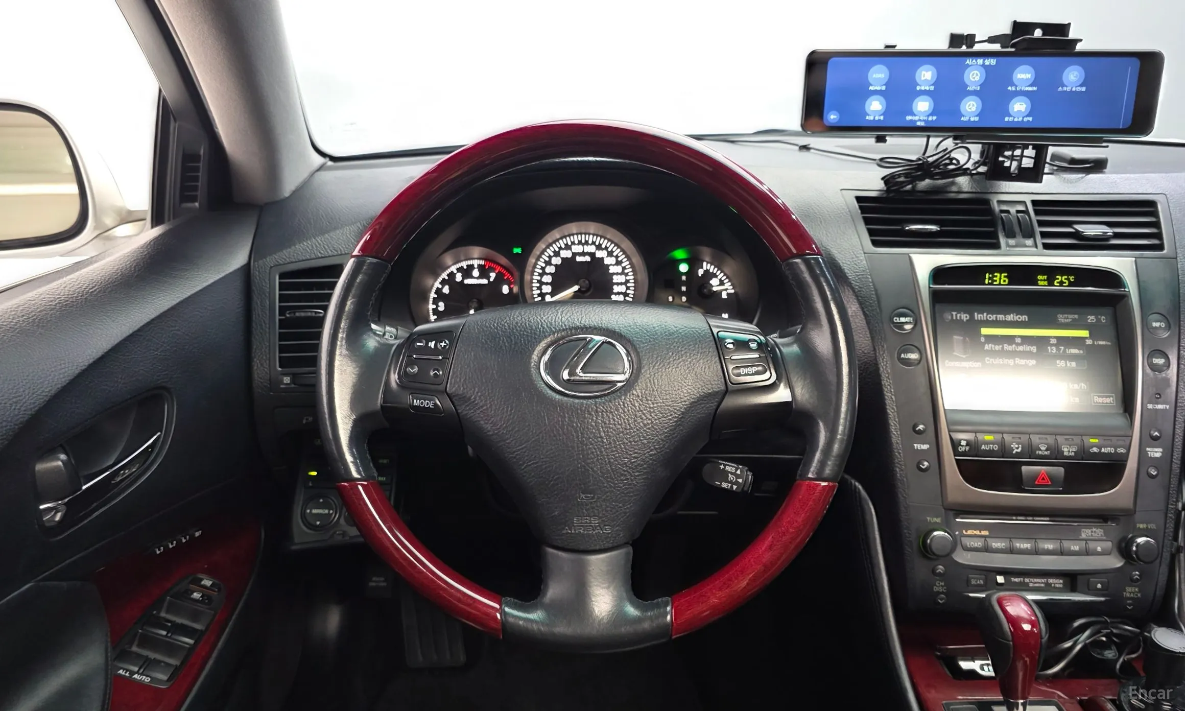 Lexus GS300 превью 13