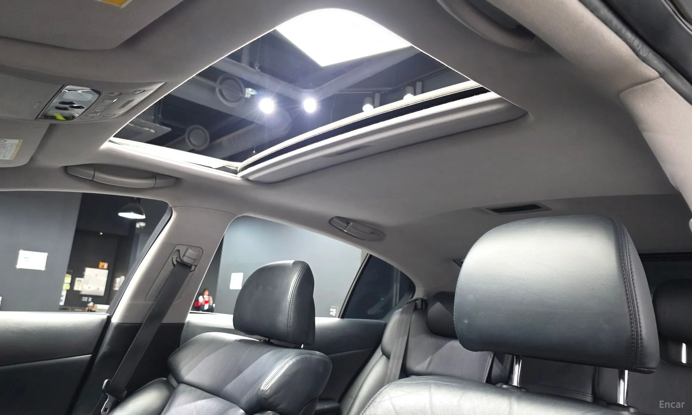 Lexus GS300 превью 16