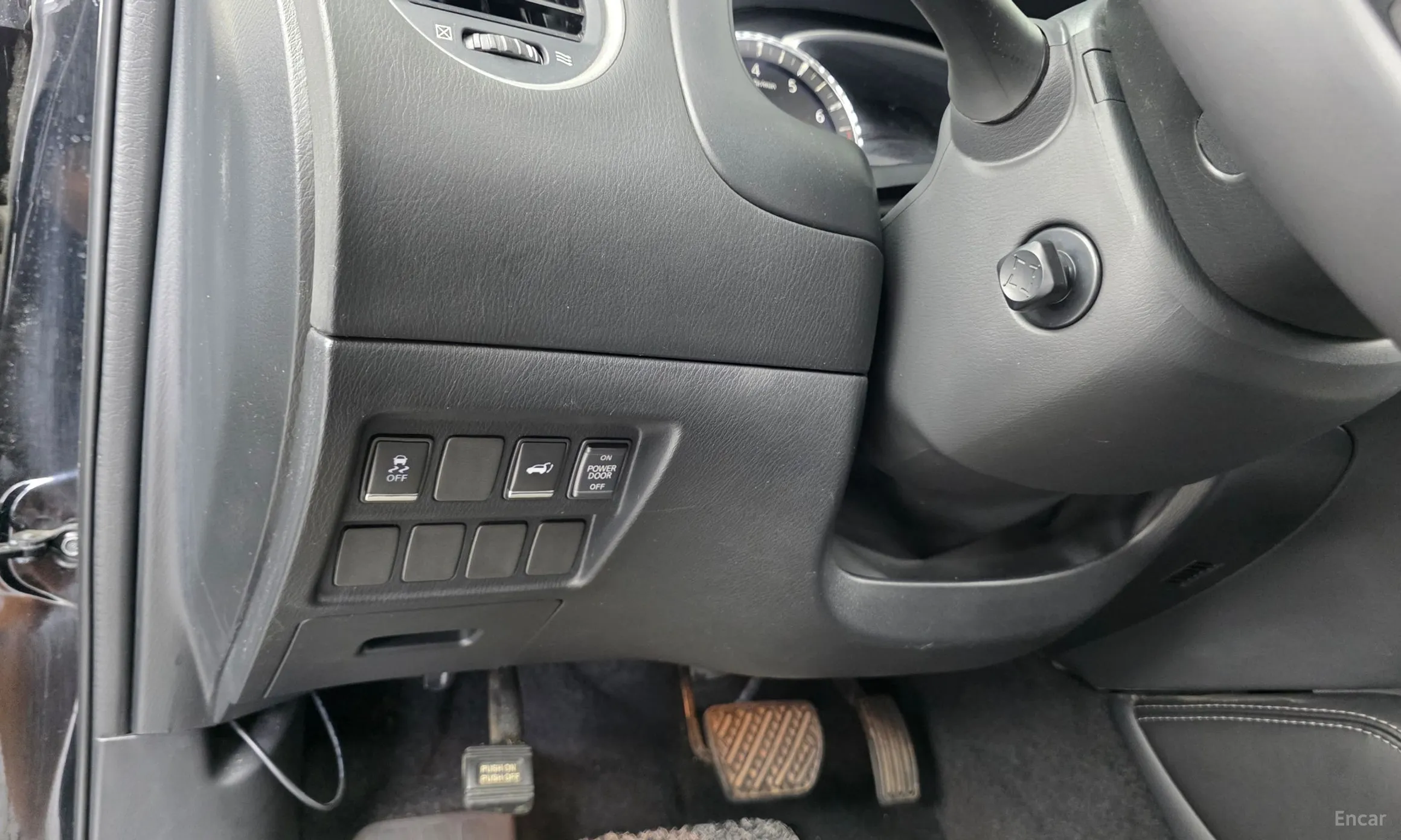 Infiniti QX60 превью 16