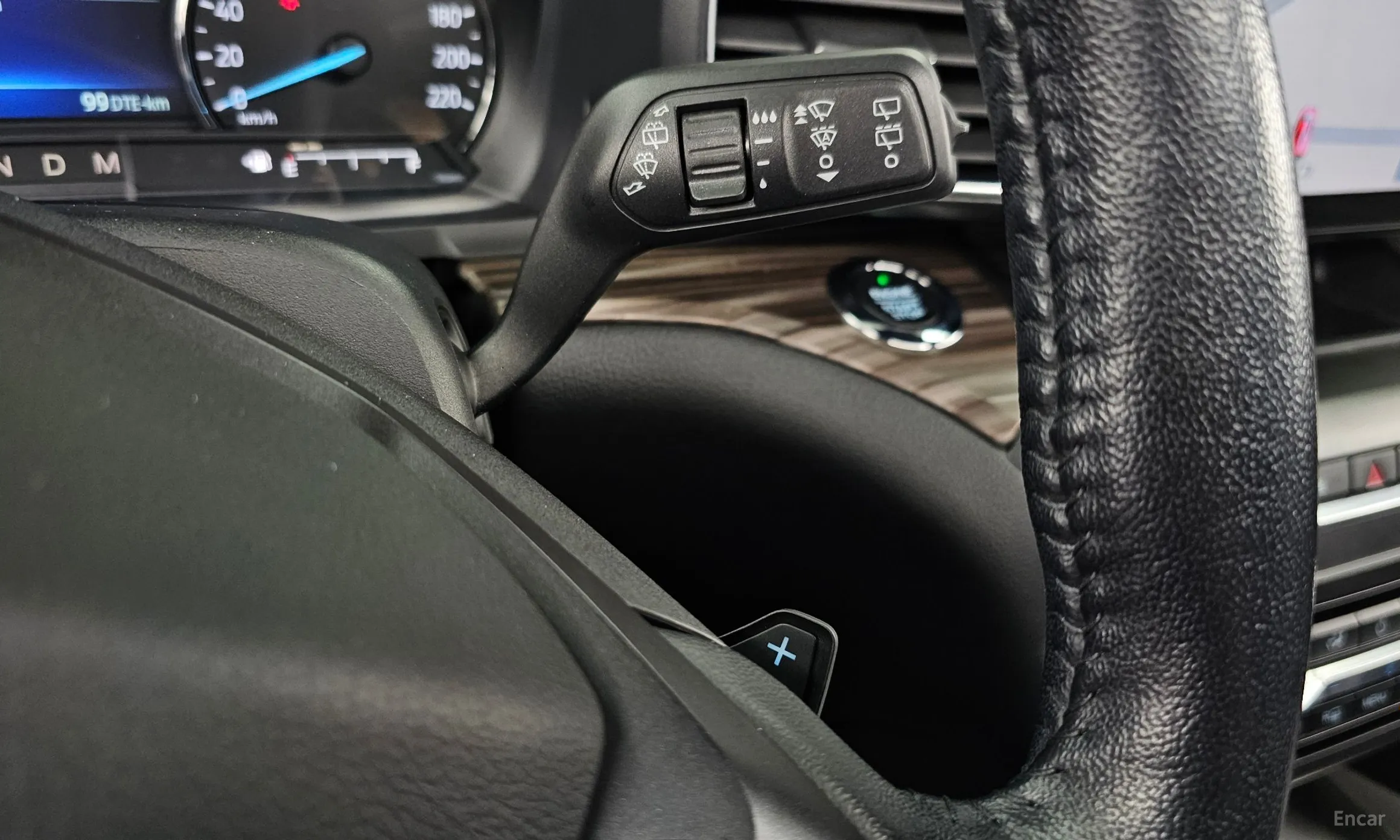 Ford Explorer 6th Generation превью 14