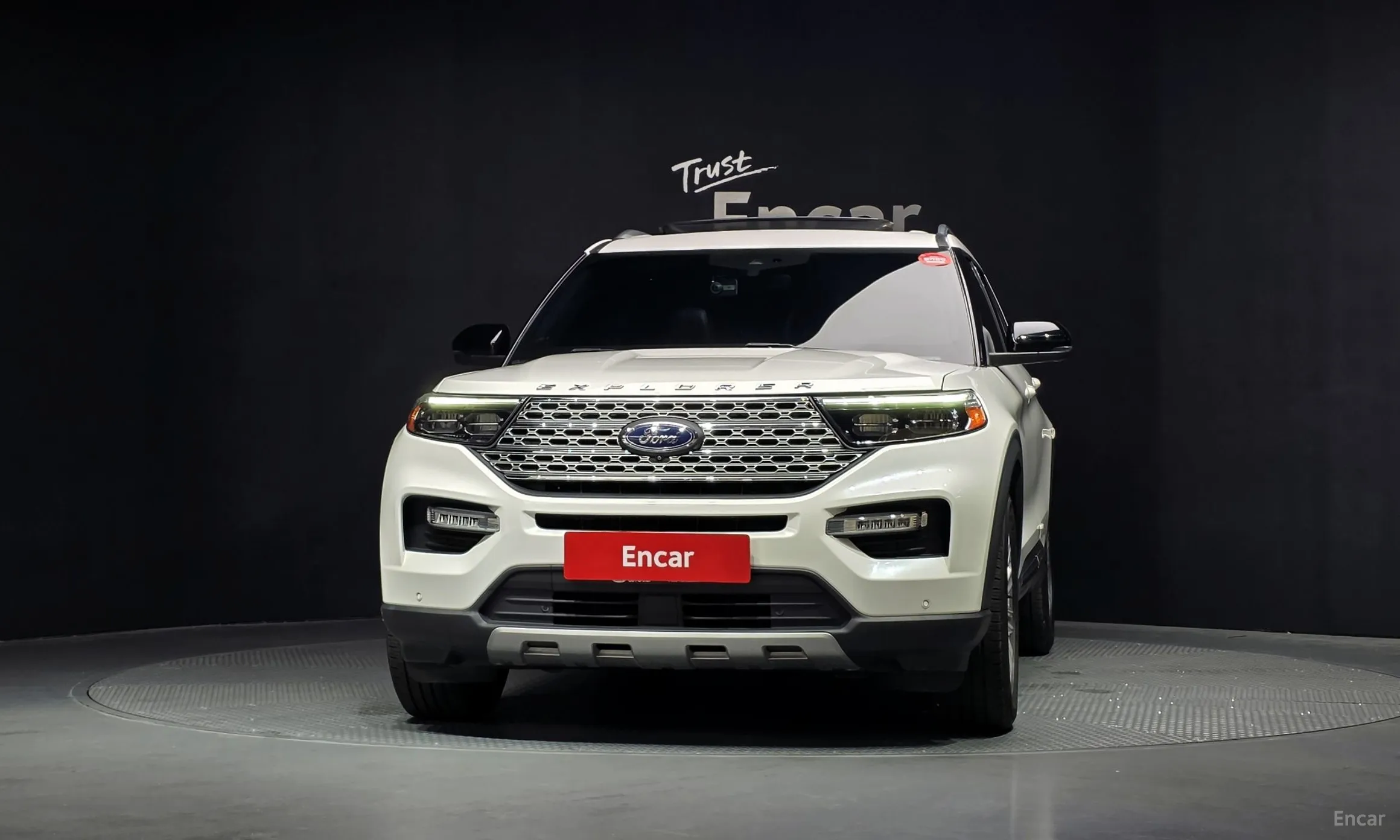 Ford Explorer 6th Generation превью 3
