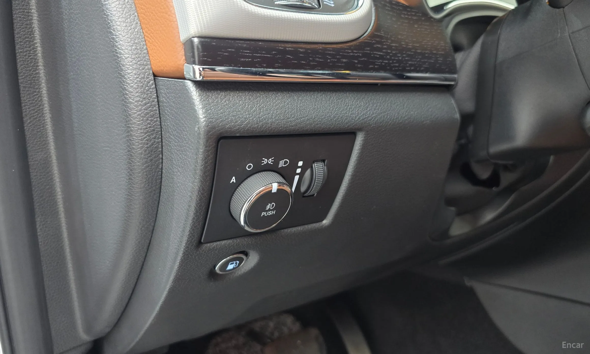 Jeep Grand Cherokee превью 18