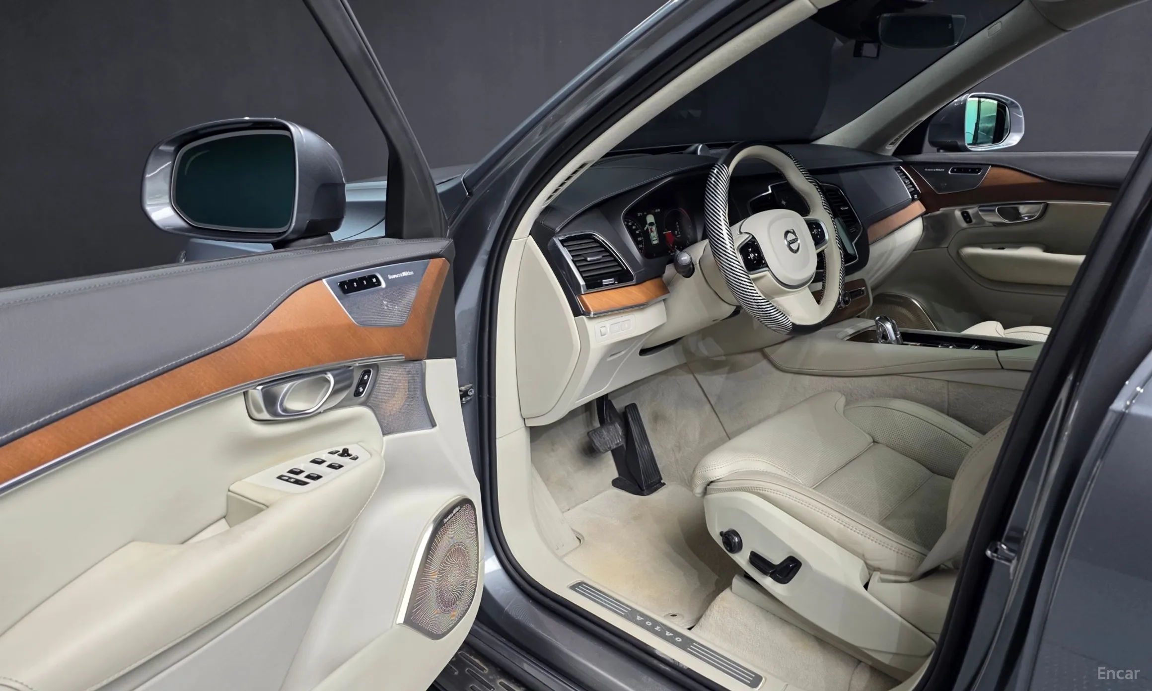 Volvo XC90 Gen 2 превью 10