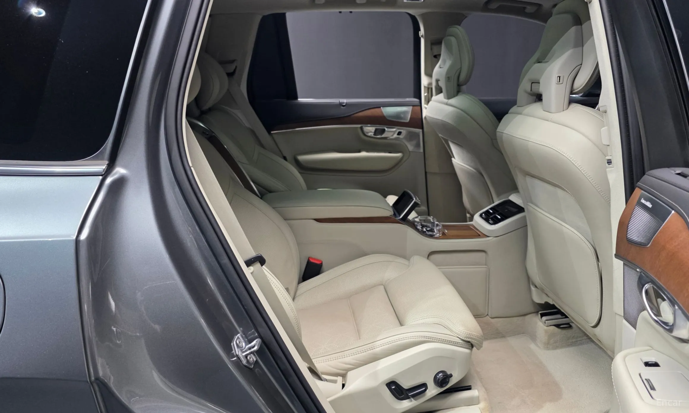 Volvo XC90 Gen 2 превью 12