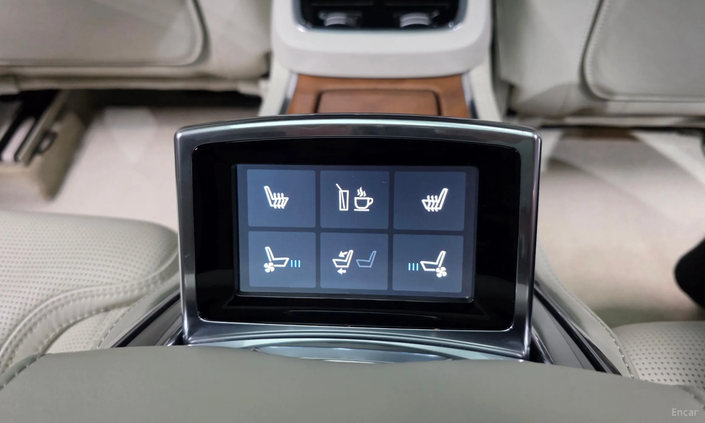 Volvo XC90 Gen 2 превью 19